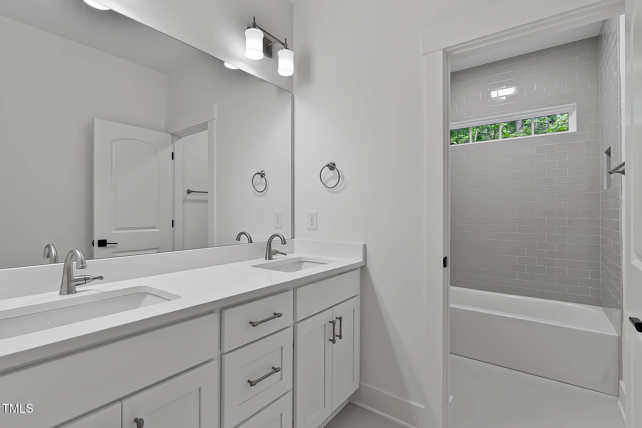 1218 Red Cedar Court Property Photo 16
