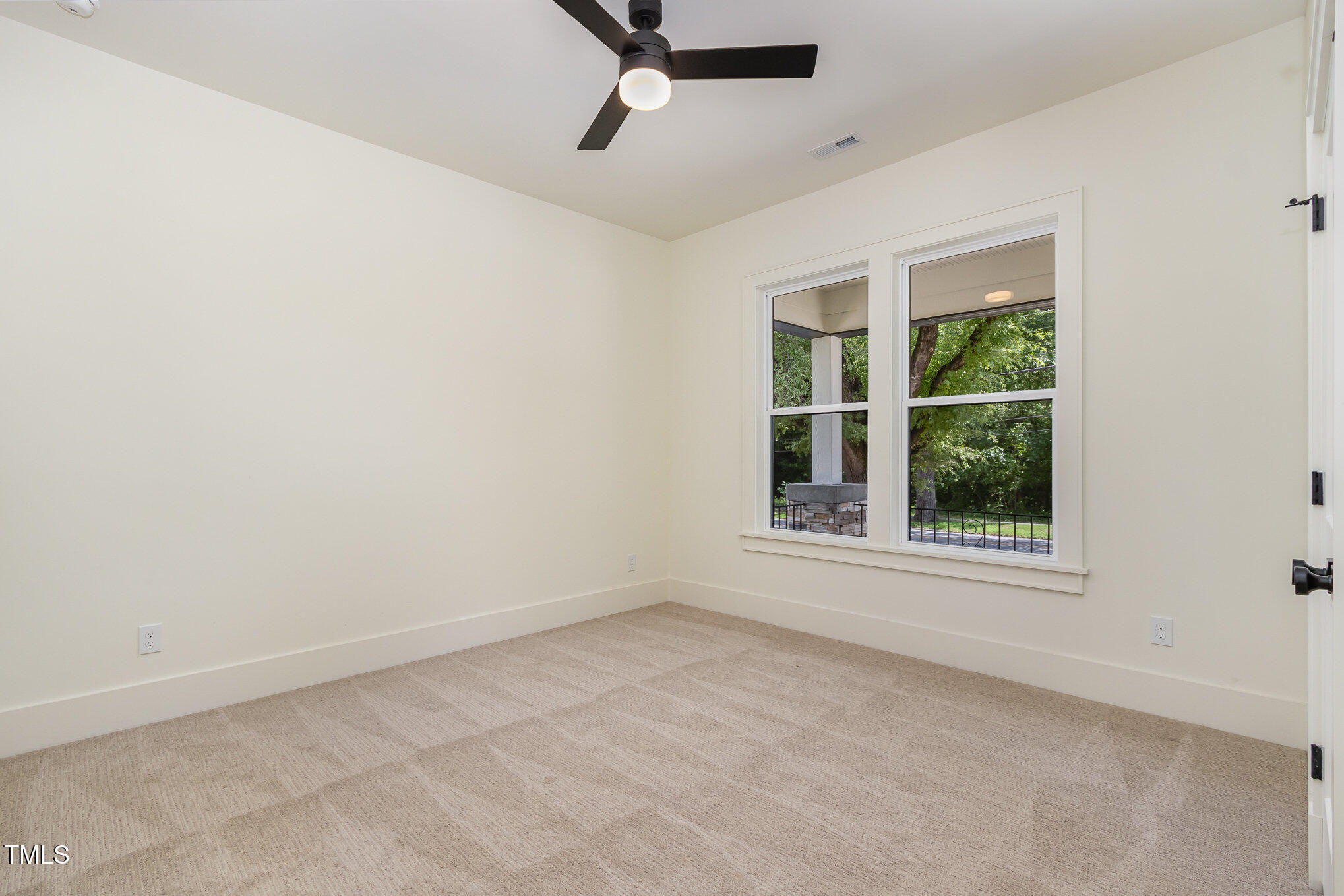 310 W Club Boulevard Property Photo 14