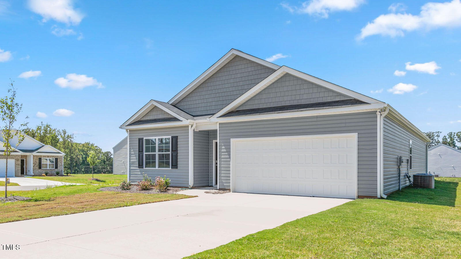 514 Lochalsh Drive Property Photo 1