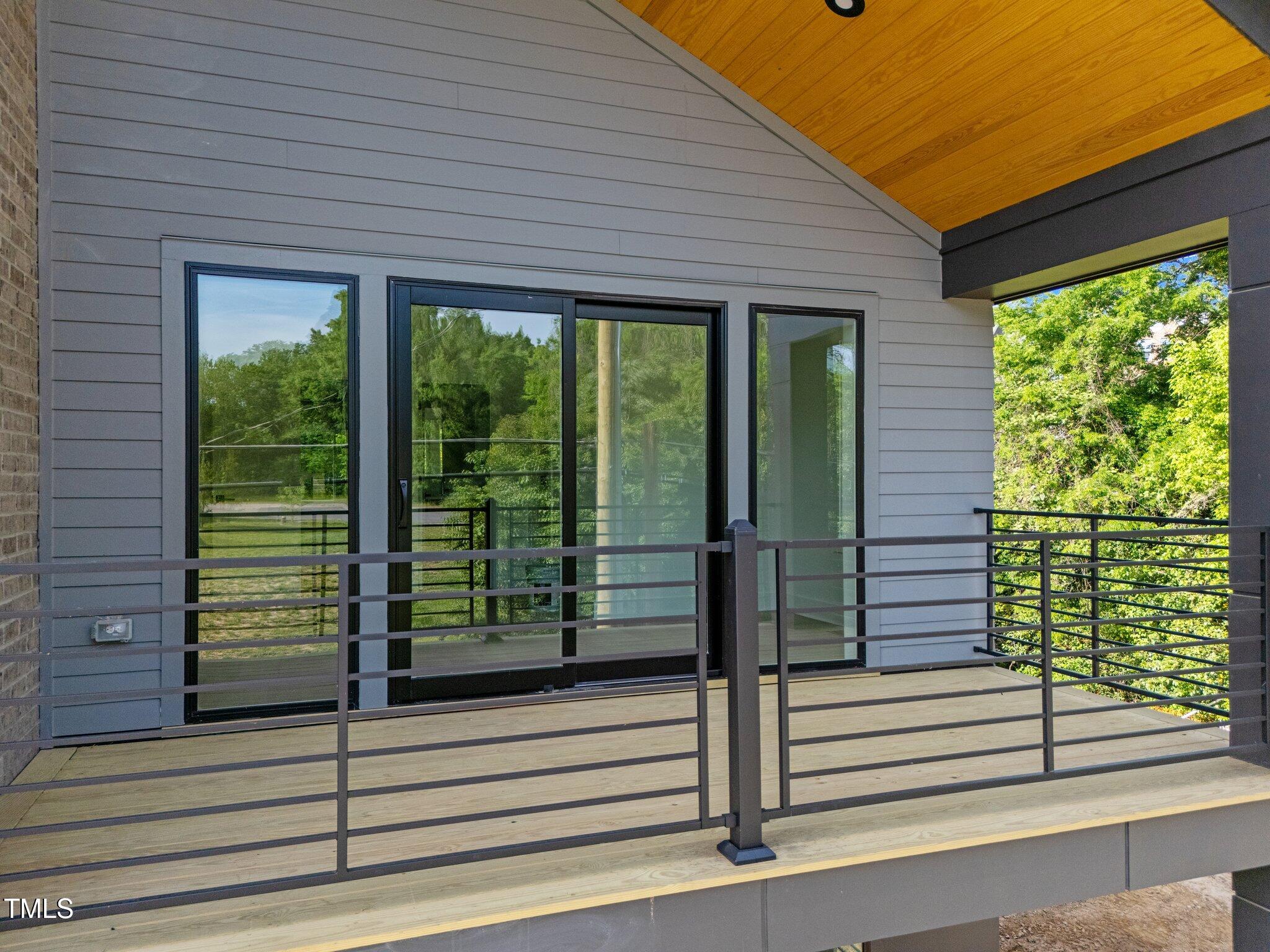 528 Bragg Street Property Photo 33