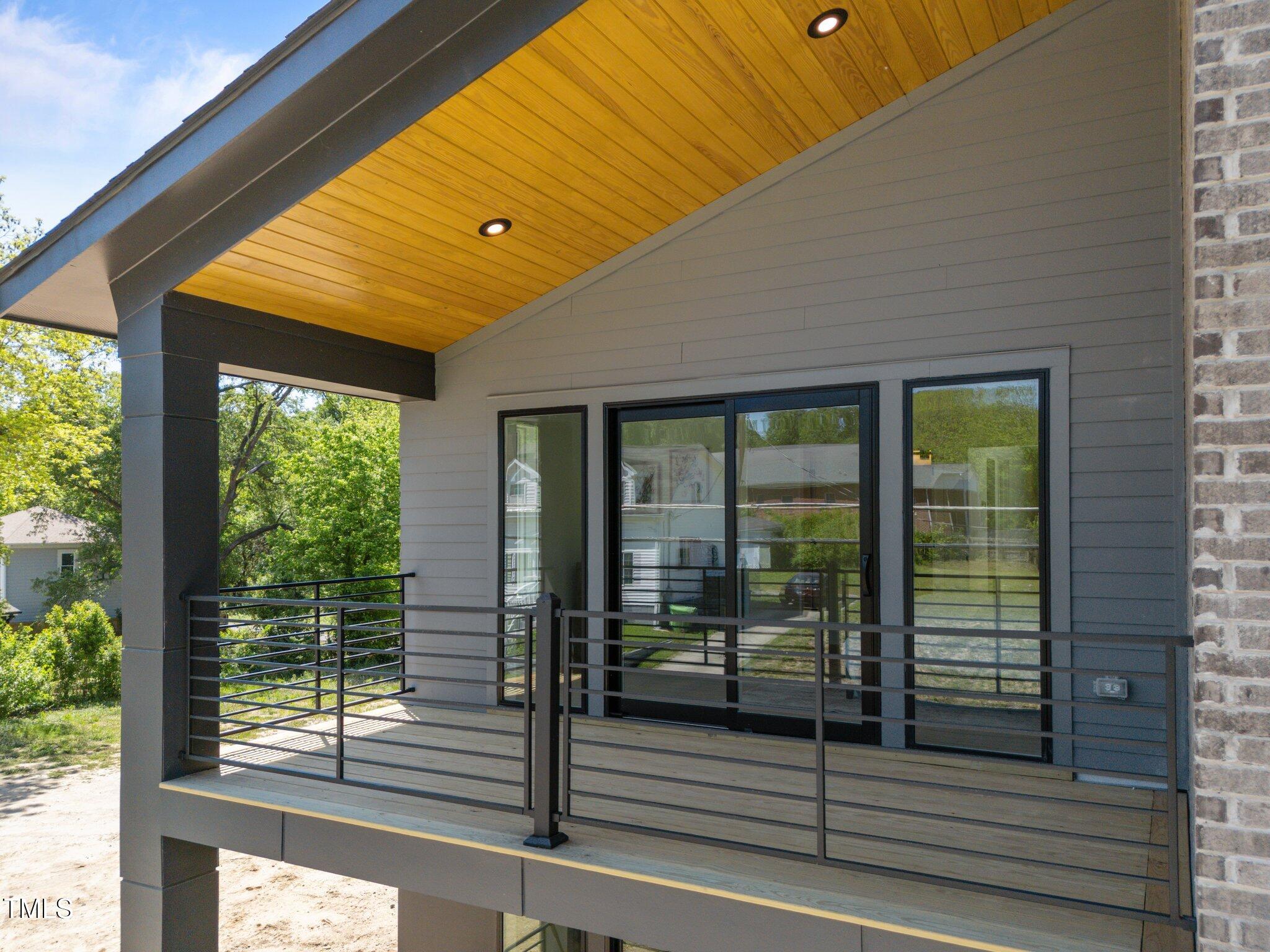 528 Bragg Street Property Photo 35