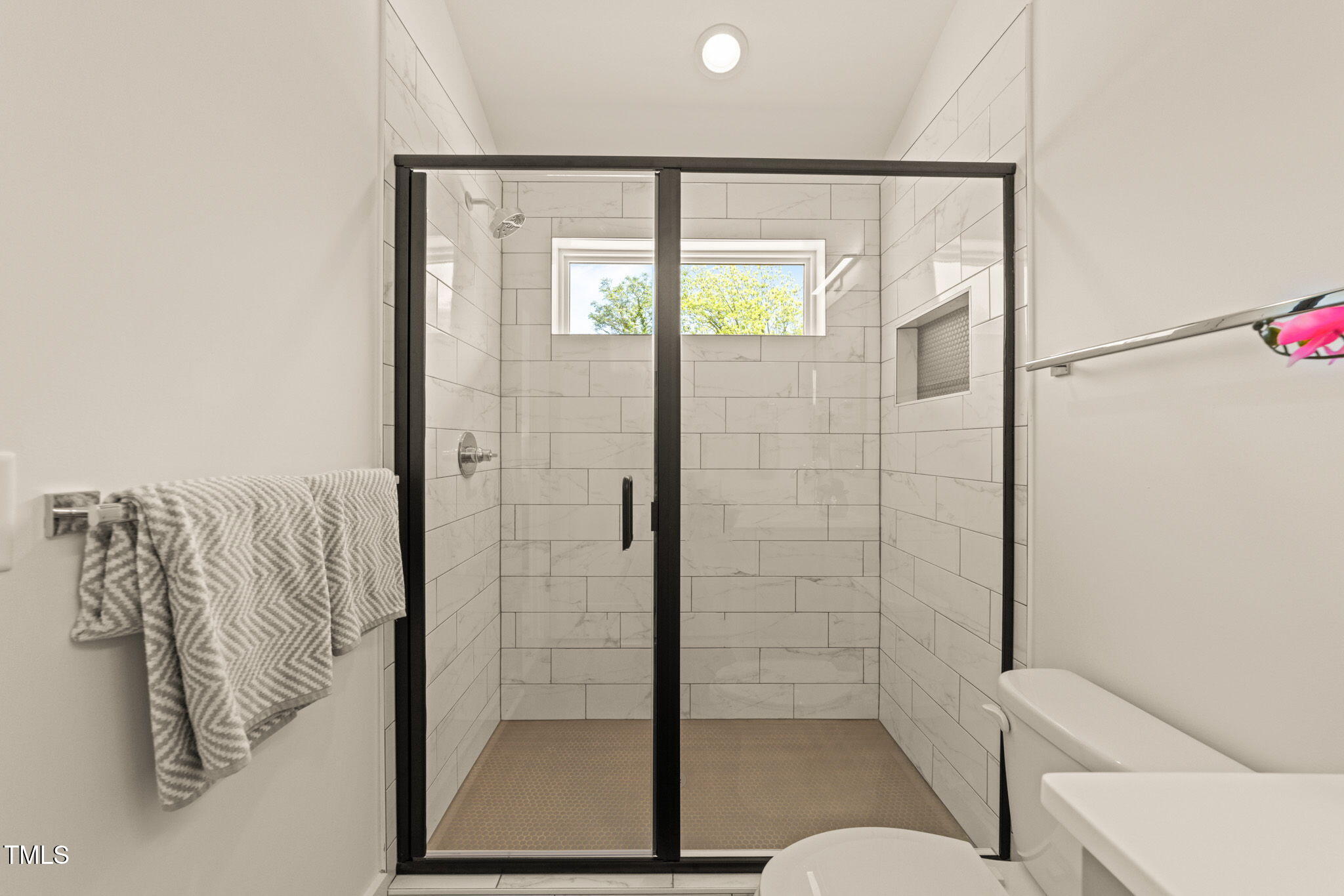 528 Bragg Street Property Photo 37