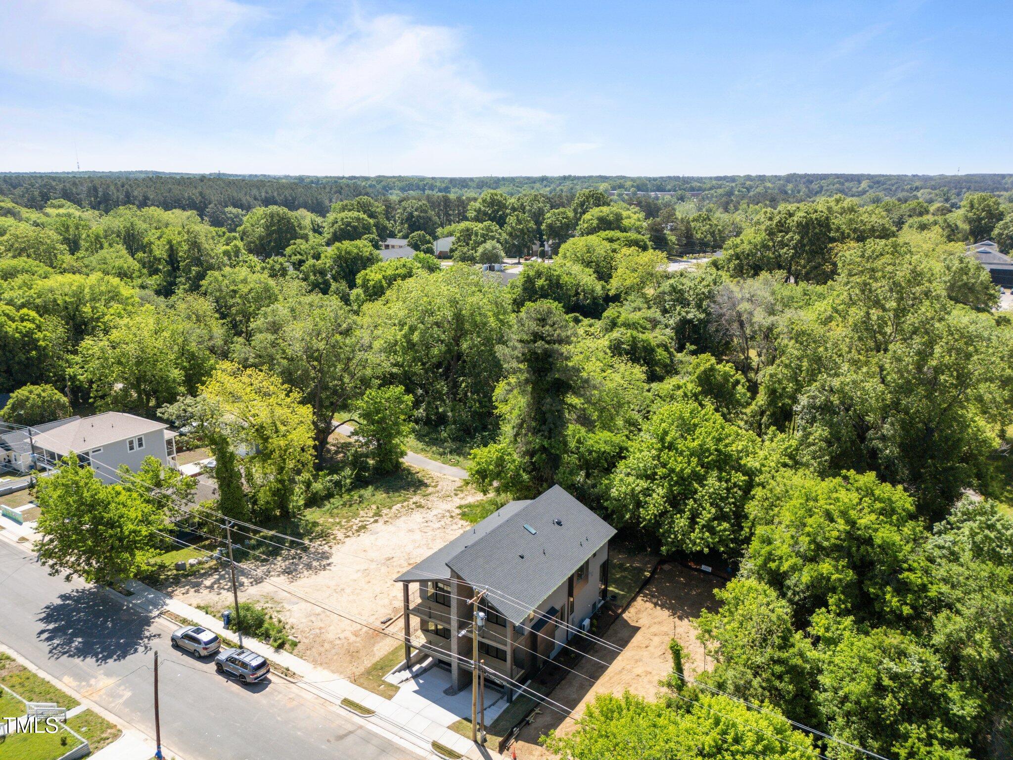 528 Bragg Street Property Photo 43