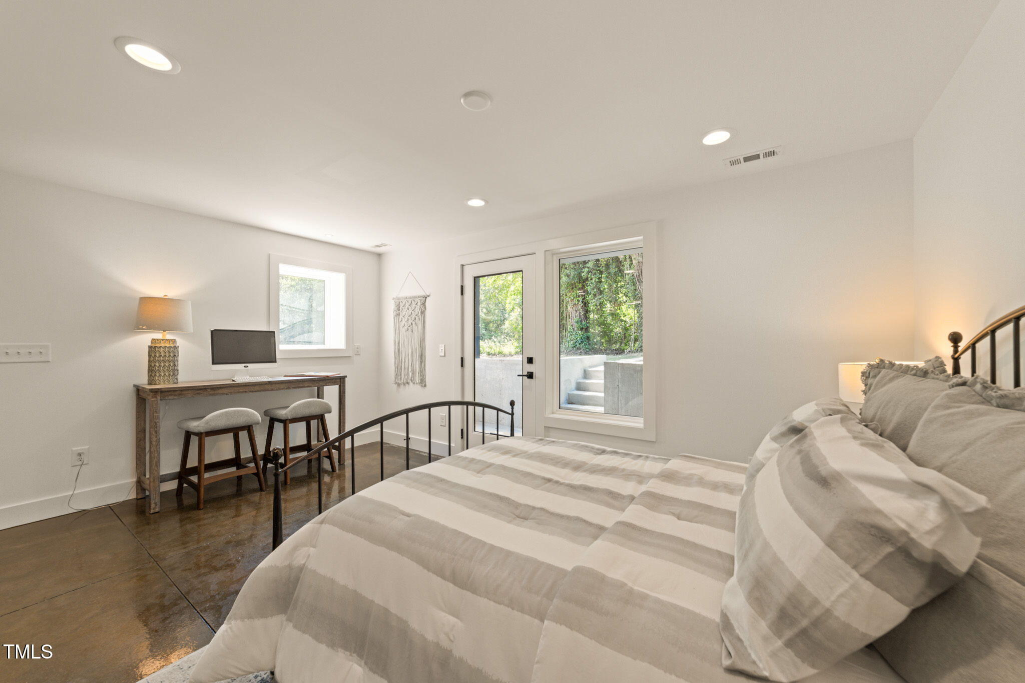 528 Bragg Street Property Photo 46