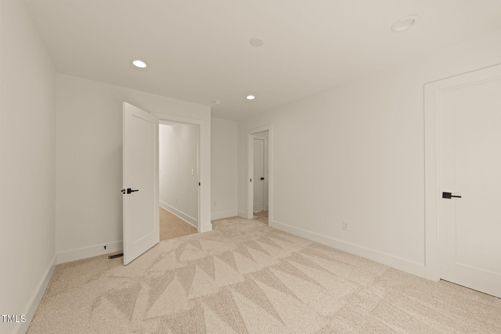 528 Bragg Street Property Photo 57