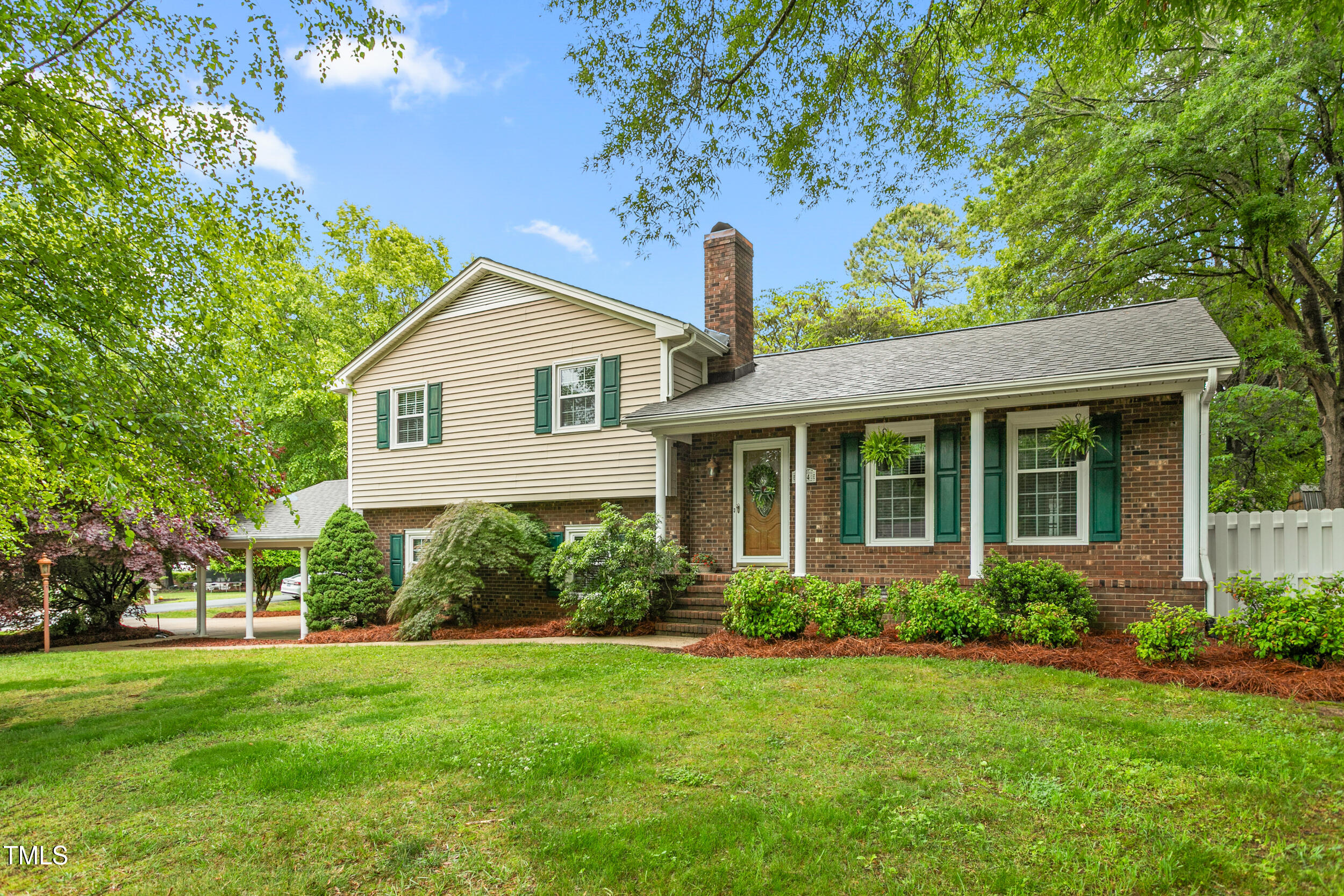 204 Random Lane Property Photo