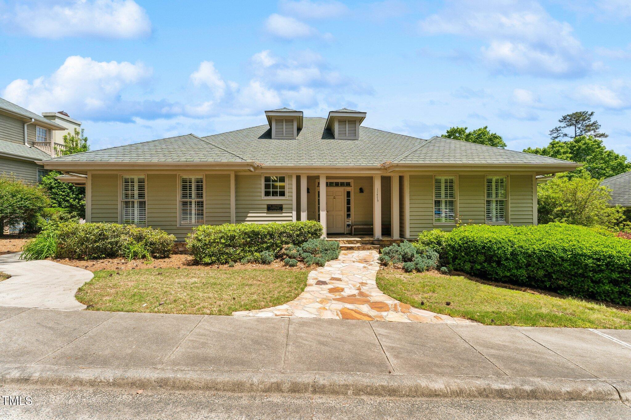 11475 Club Drive Property Photo 1