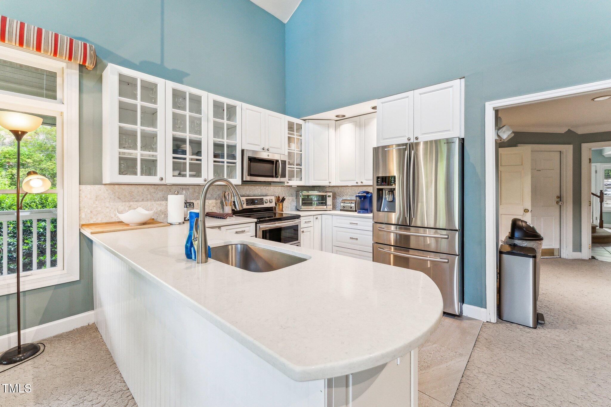 11477 Club Drive Property Photo 2