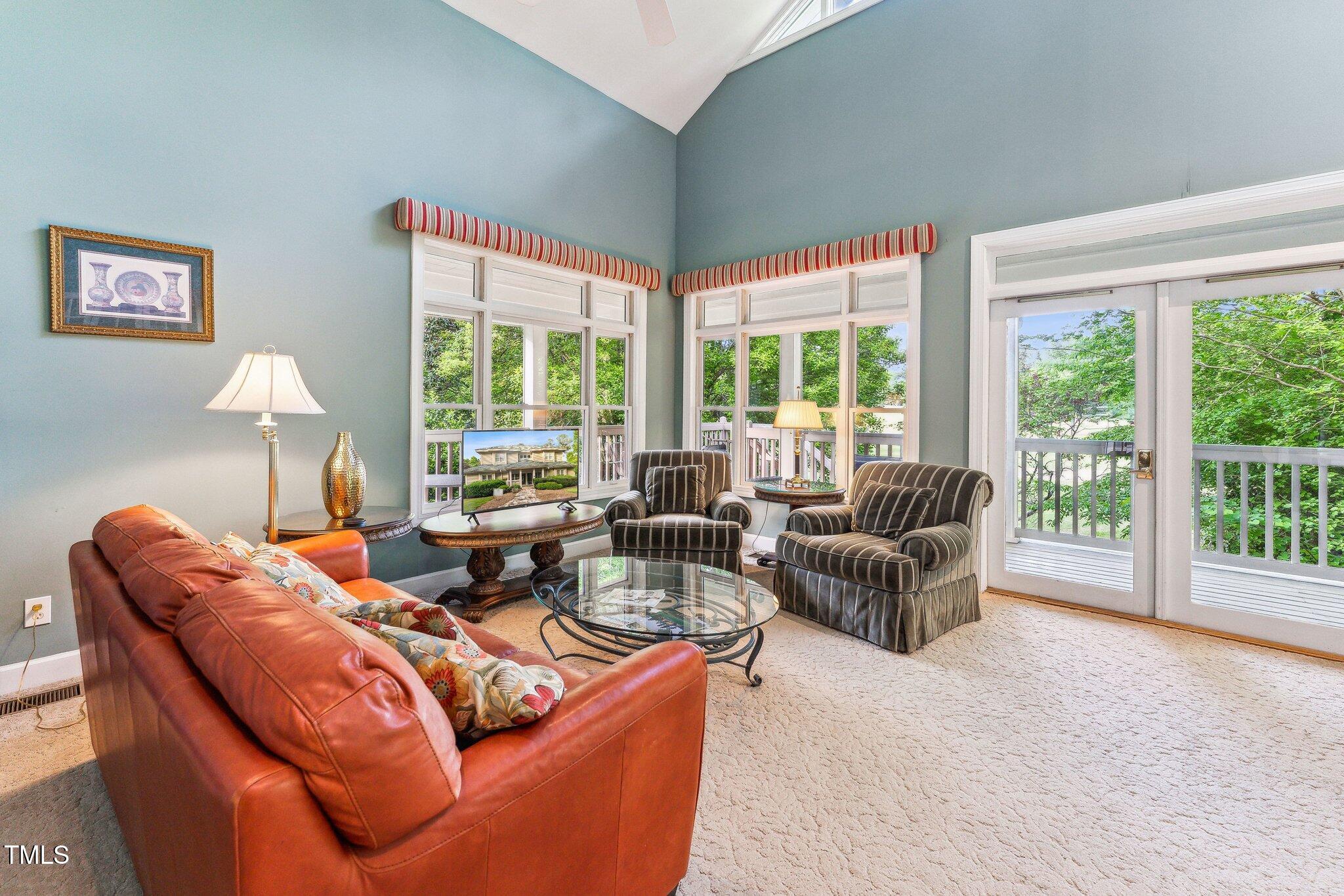 11477 Club Drive Property Photo 7