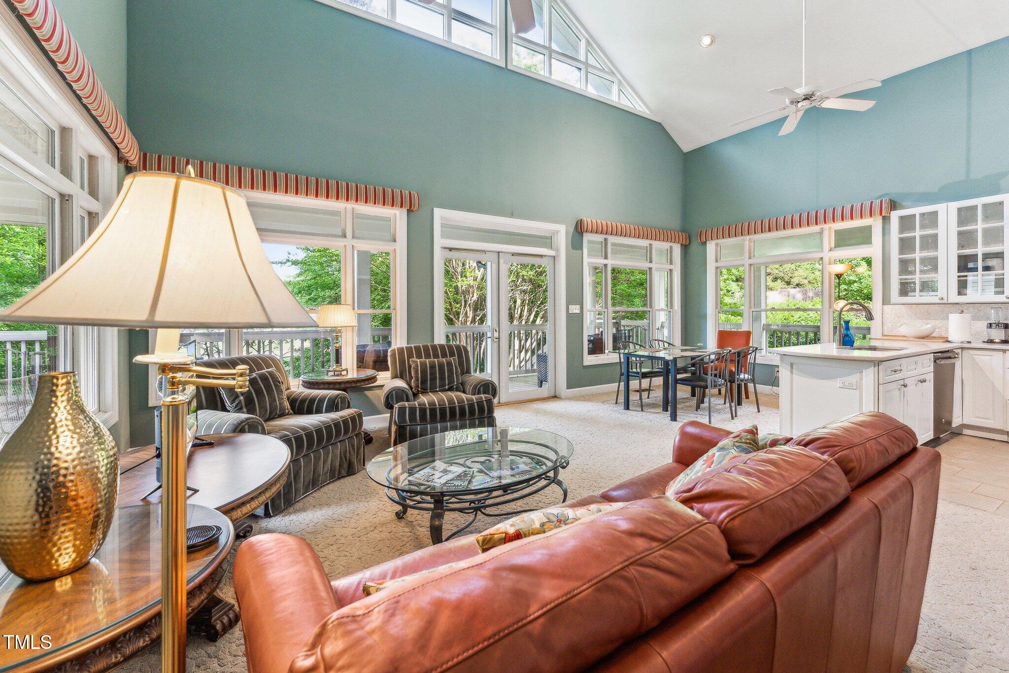 11477 Club Drive Property Photo 8