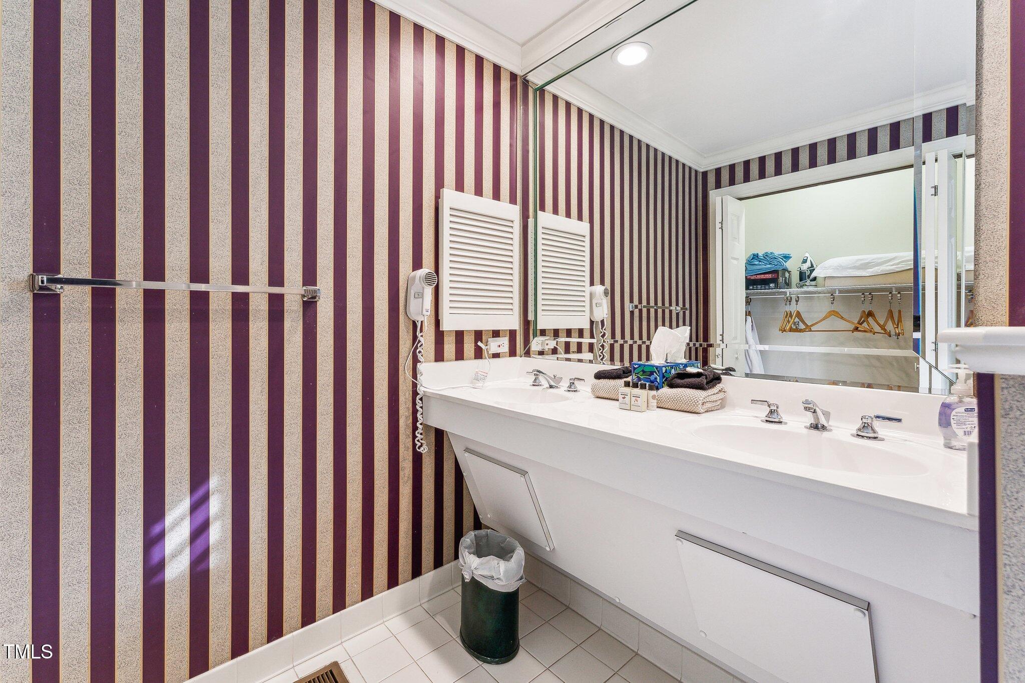 11477 Club Drive Property Photo 12