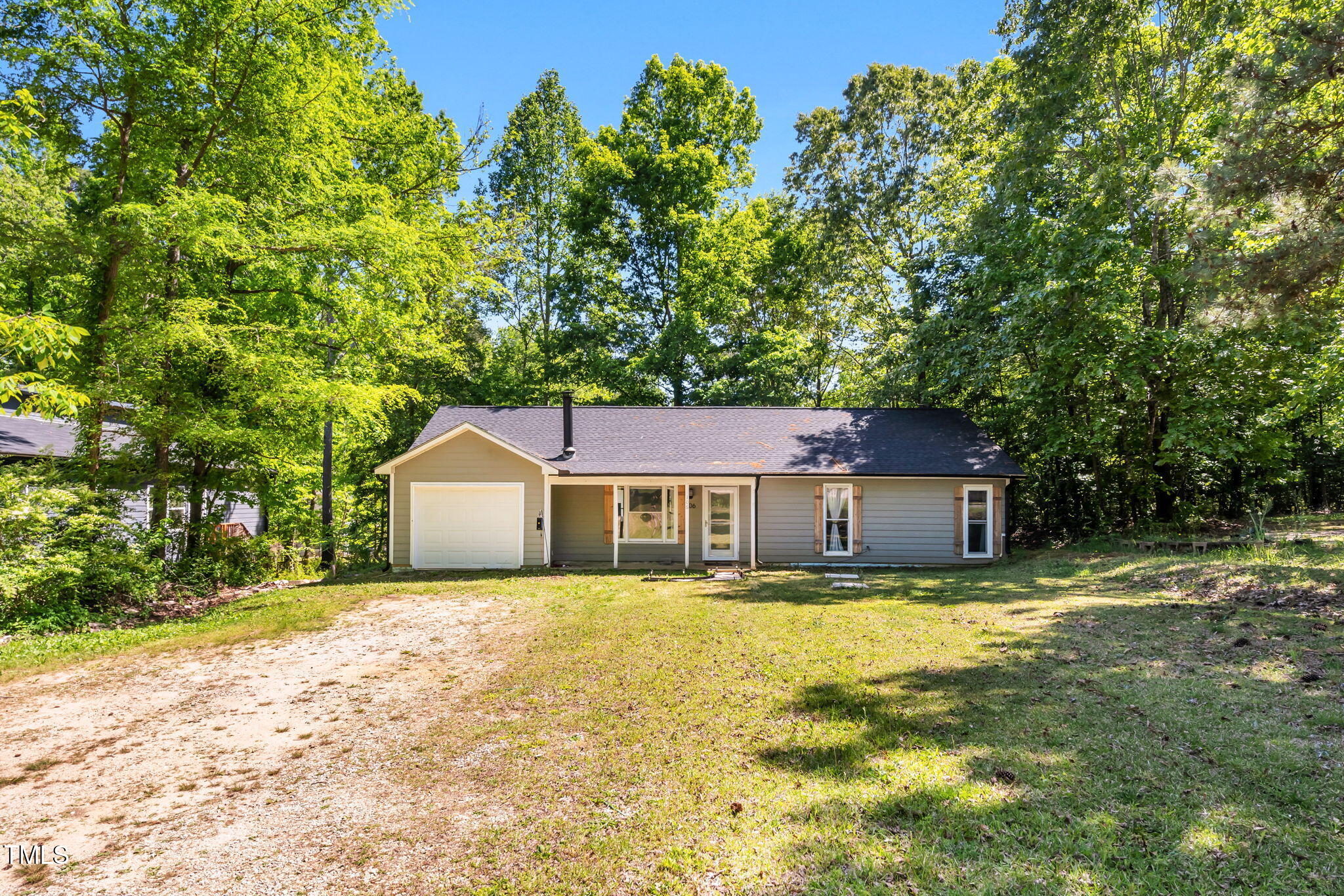 106 Blackfoot Drive Property Photo 1