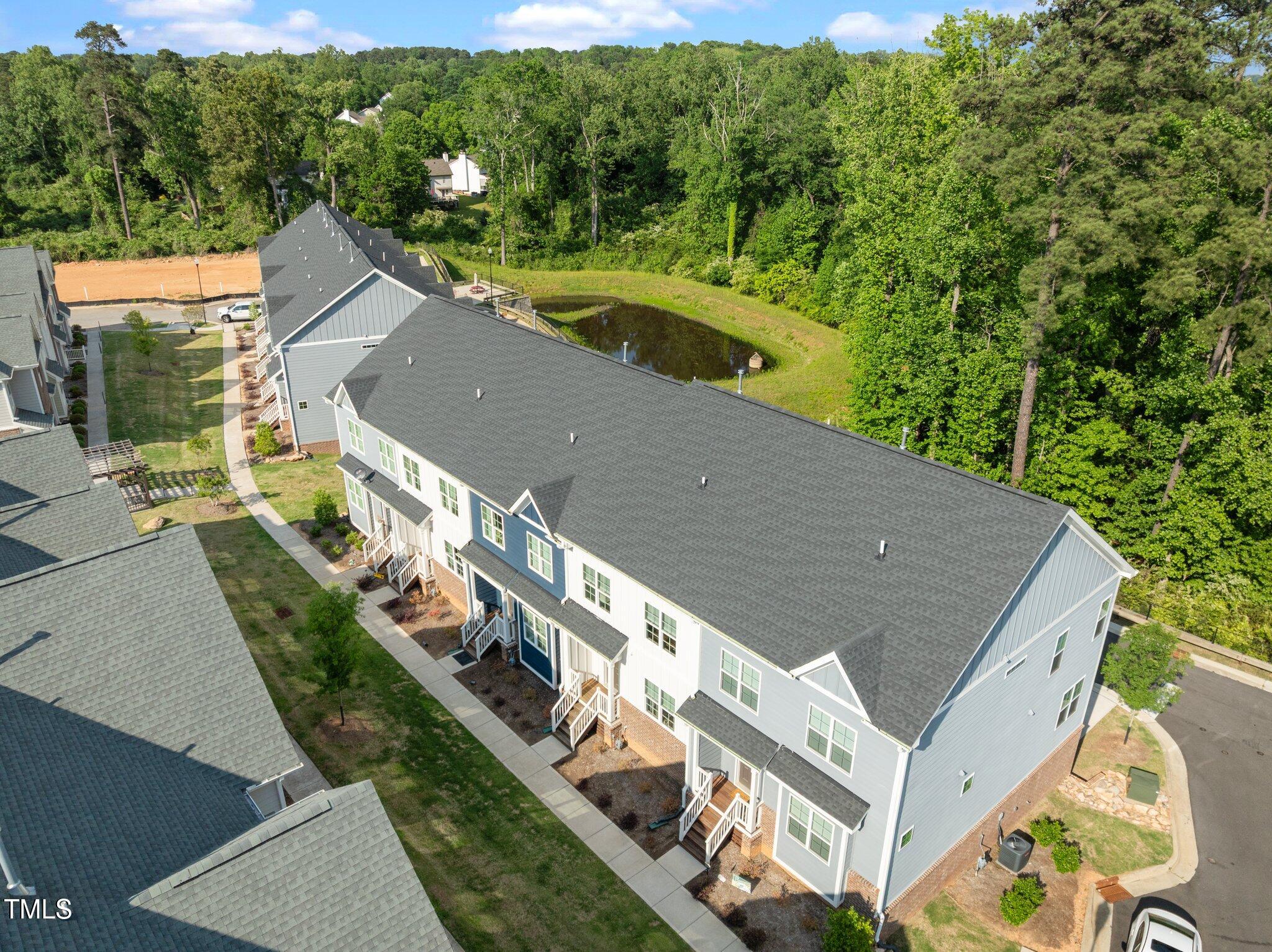 820 Laurel Gate Drive Property Photo 2