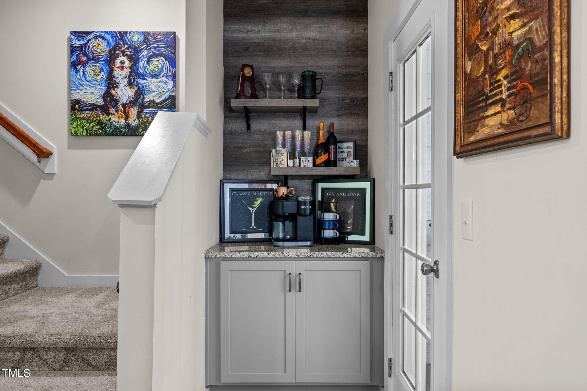 820 Laurel Gate Drive Property Photo 11