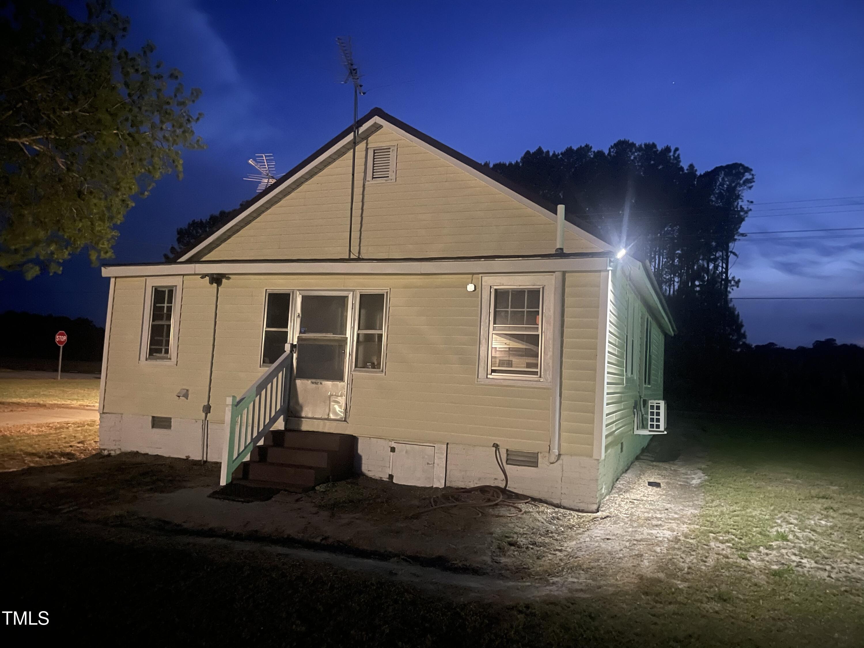 121 Storey Road Property Photo 7