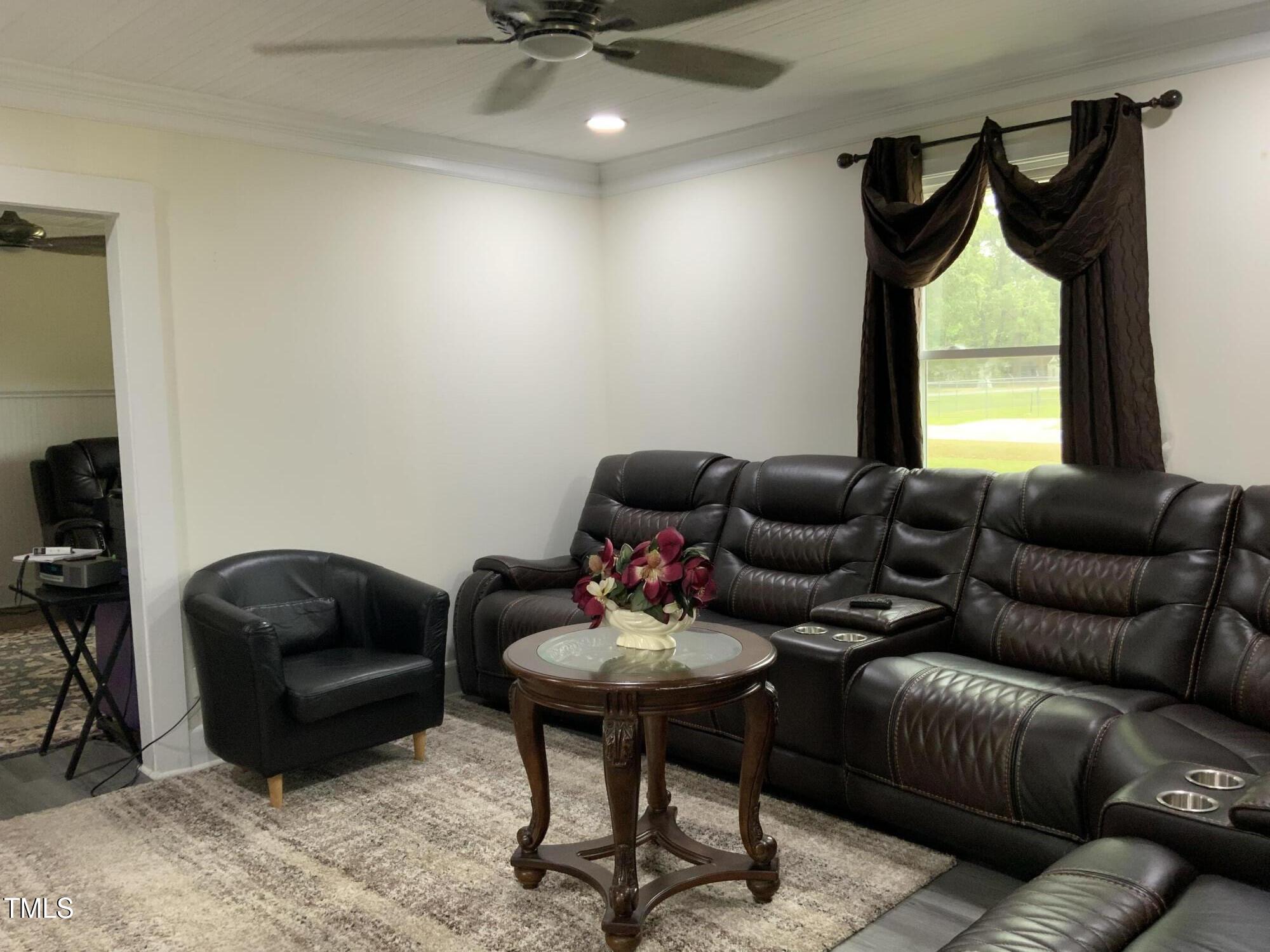121 Storey Road Property Photo 14