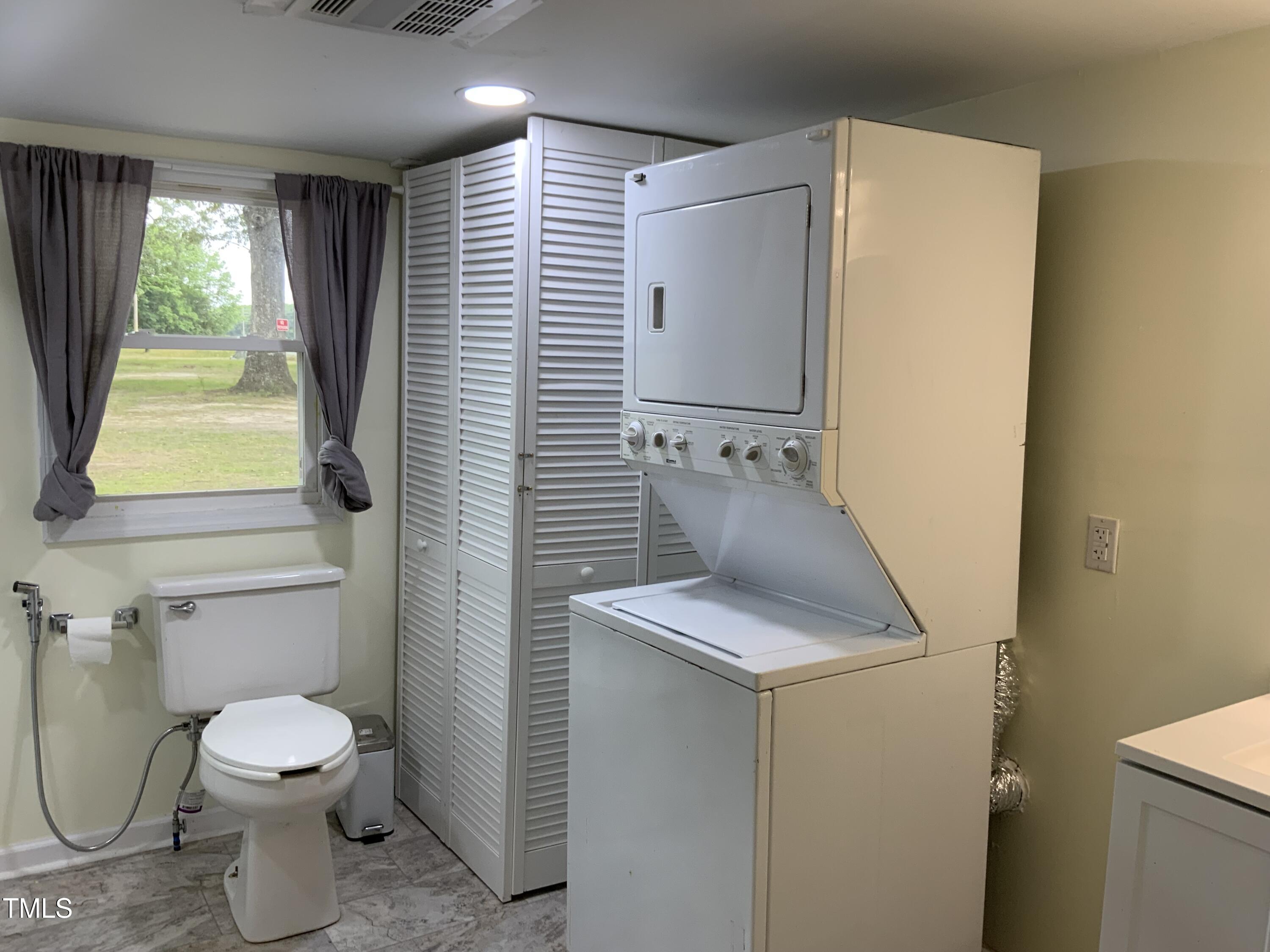 109 Revelle Park Lane Property Photo 10