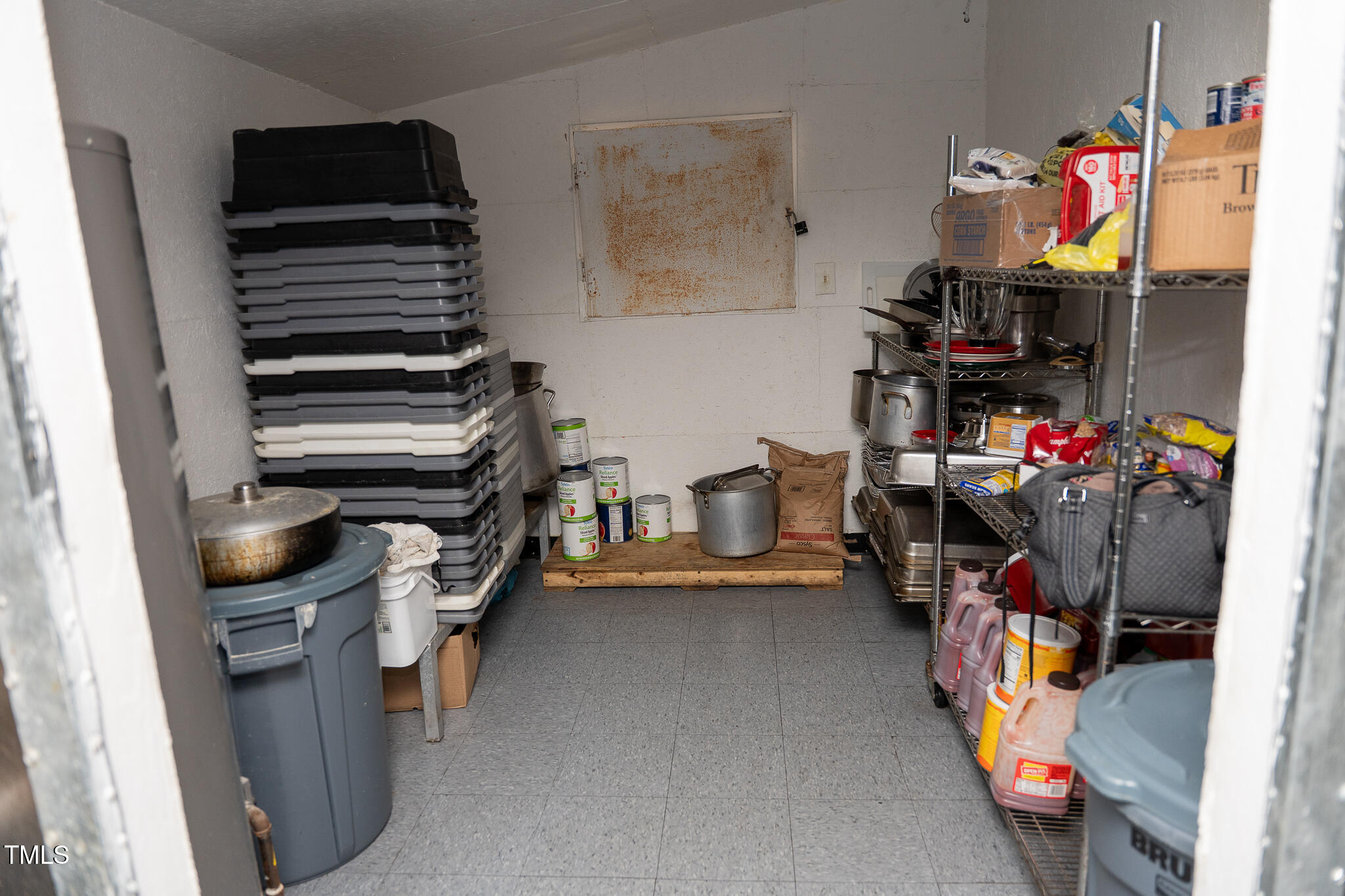 2404 S Church Street Property Photo 50