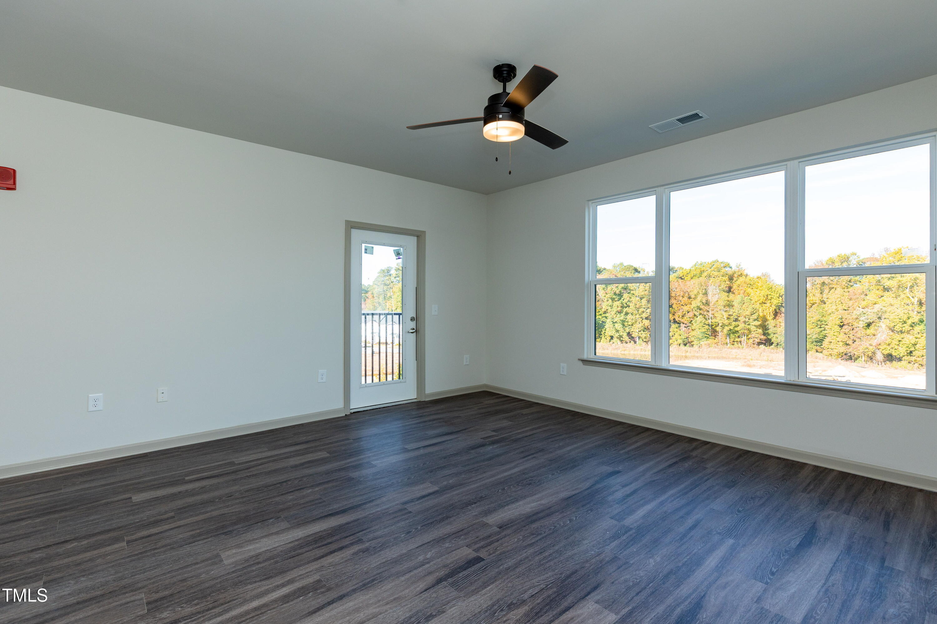 2205 Gathering Square Court Property Photo 17