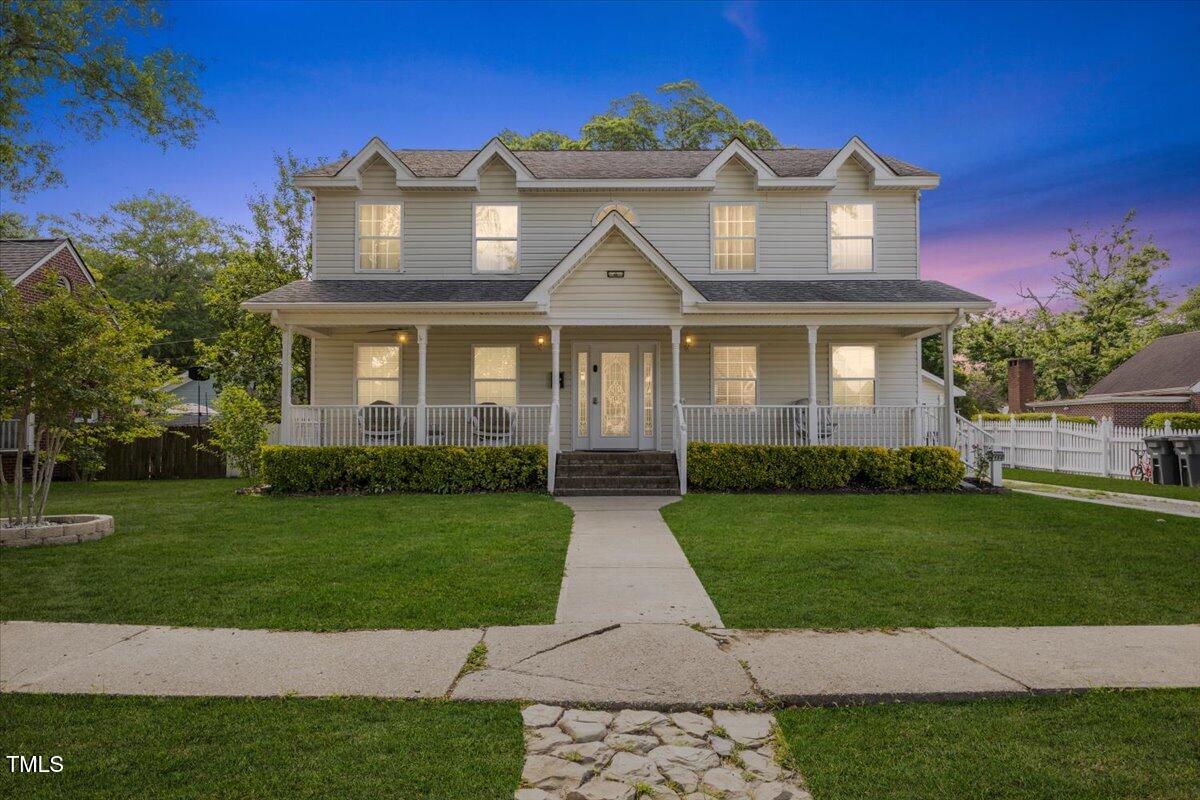 104 N Green Street Property Photo