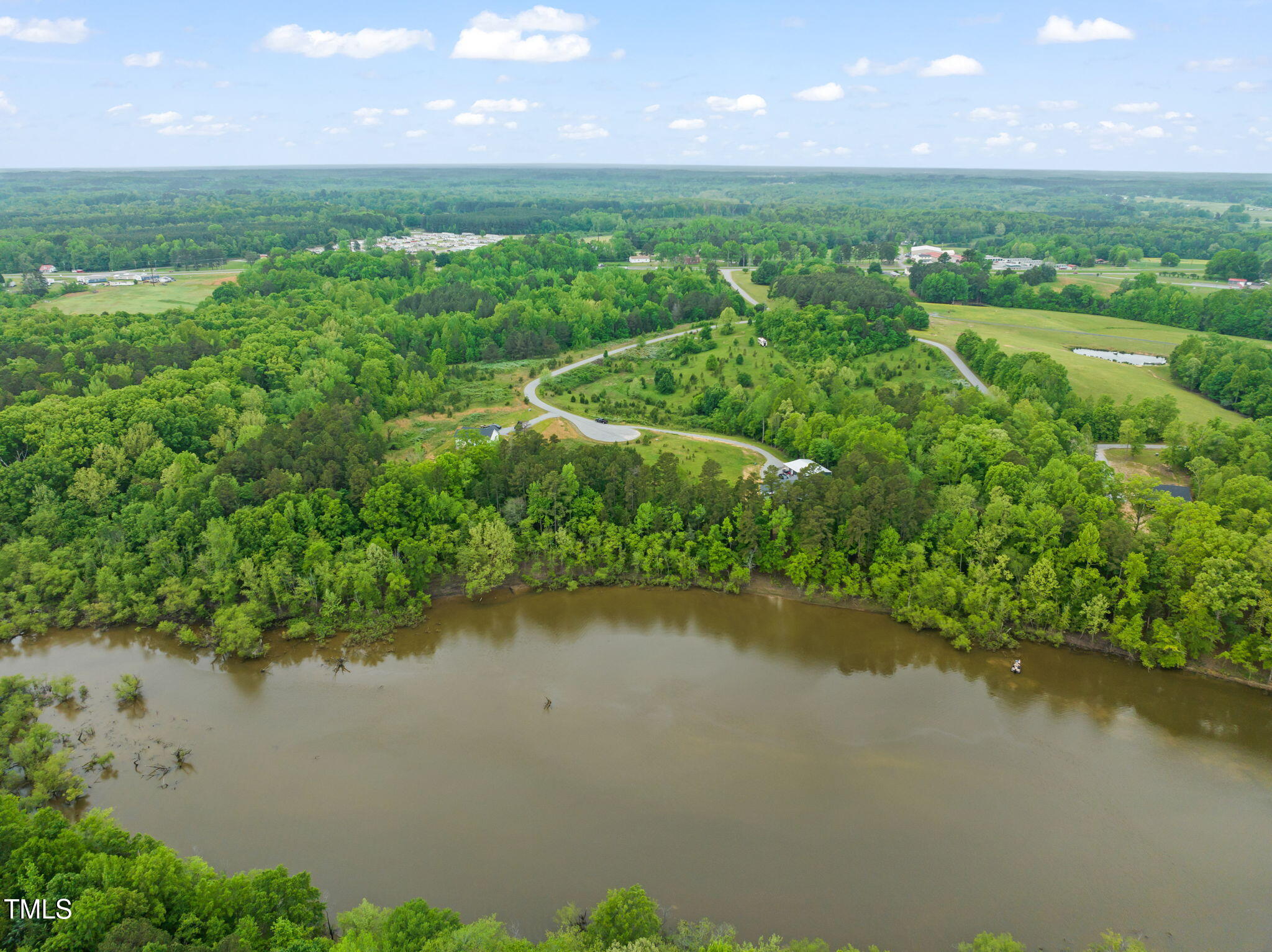 10 Yearling Way Property Photo 7