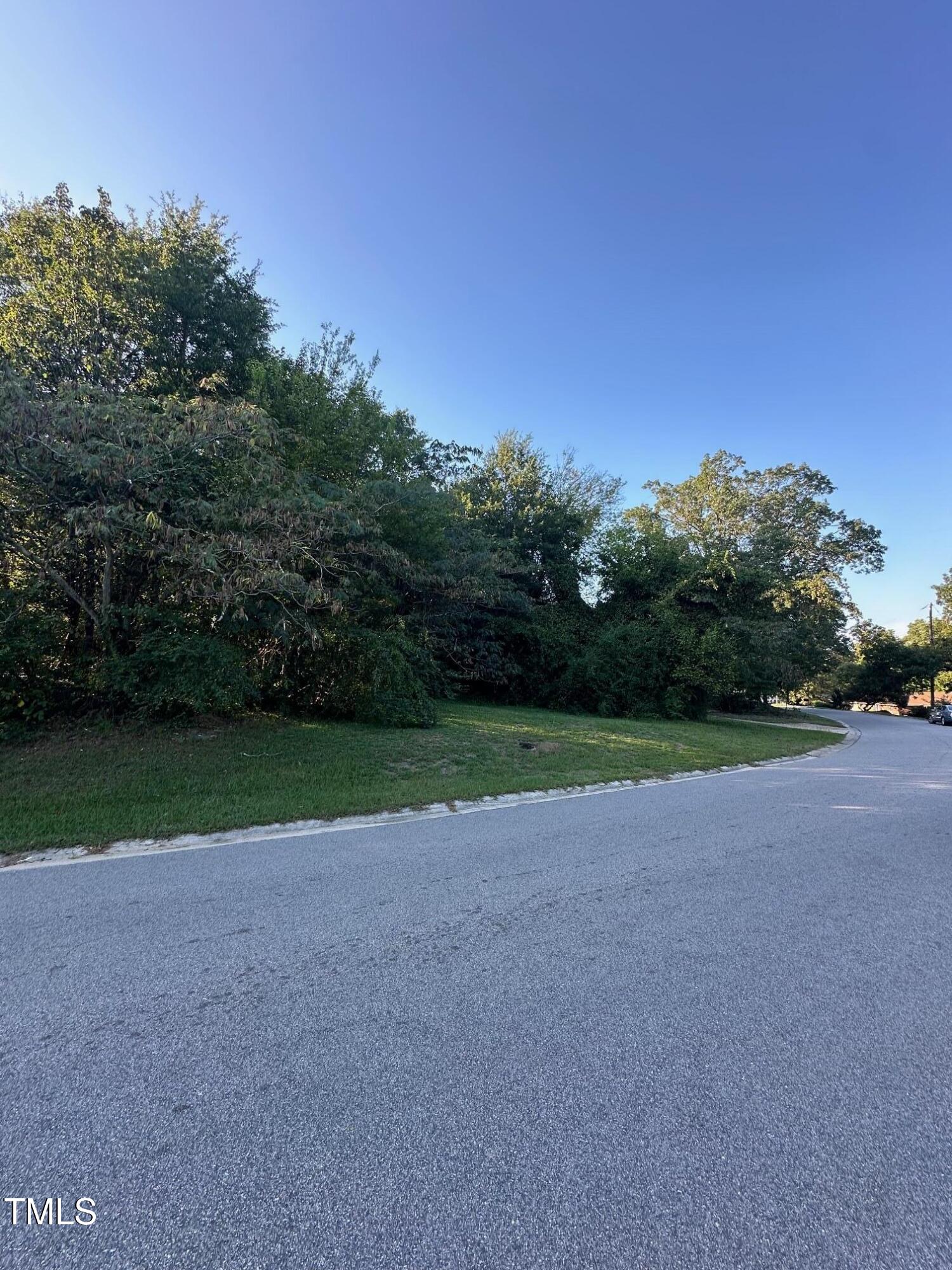 4217 James Road Property Photo 6