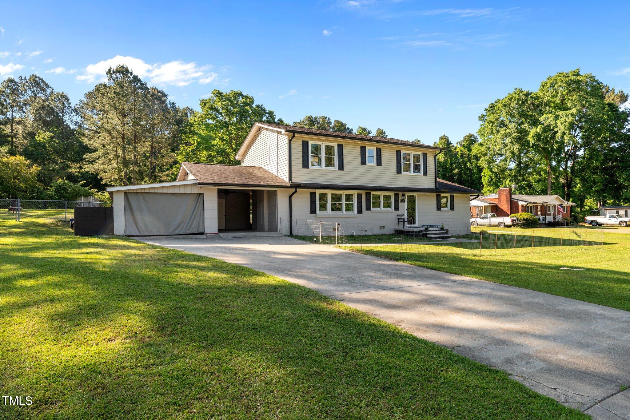 315 Smith Street Property Photo 2