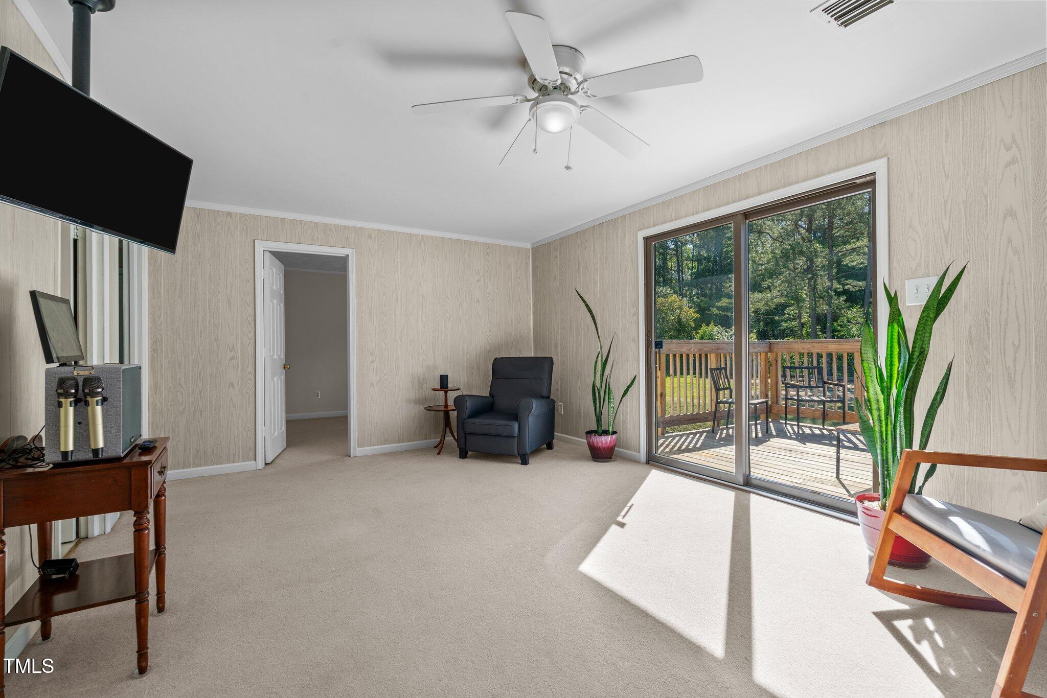 315 Smith Street Property Photo 32