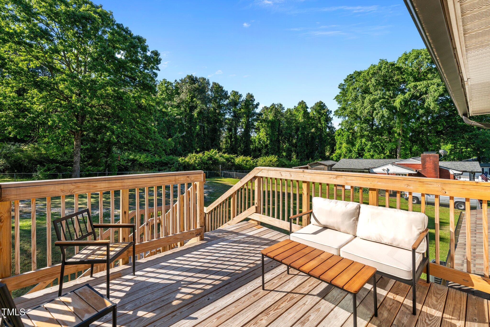 315 Smith Street Property Photo 39