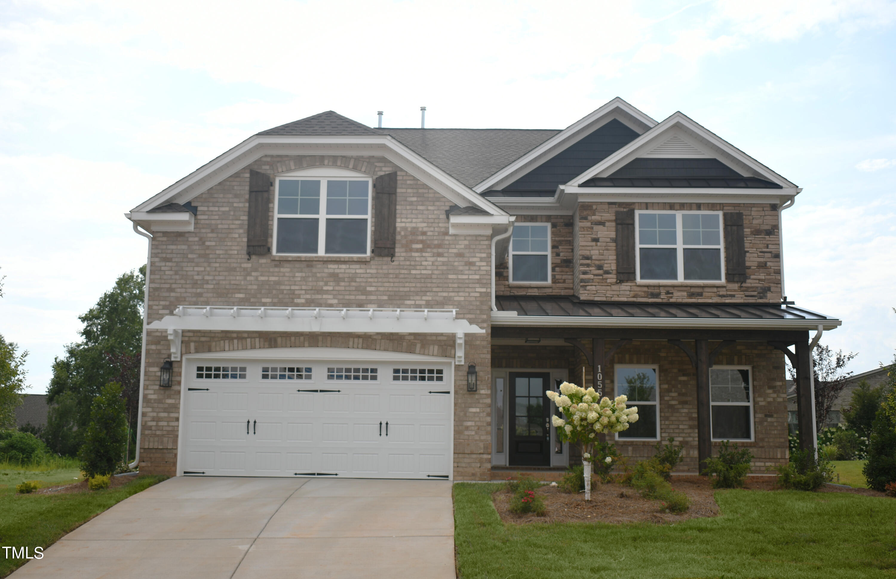 1055 Tulloch Court # 202 Property Photo