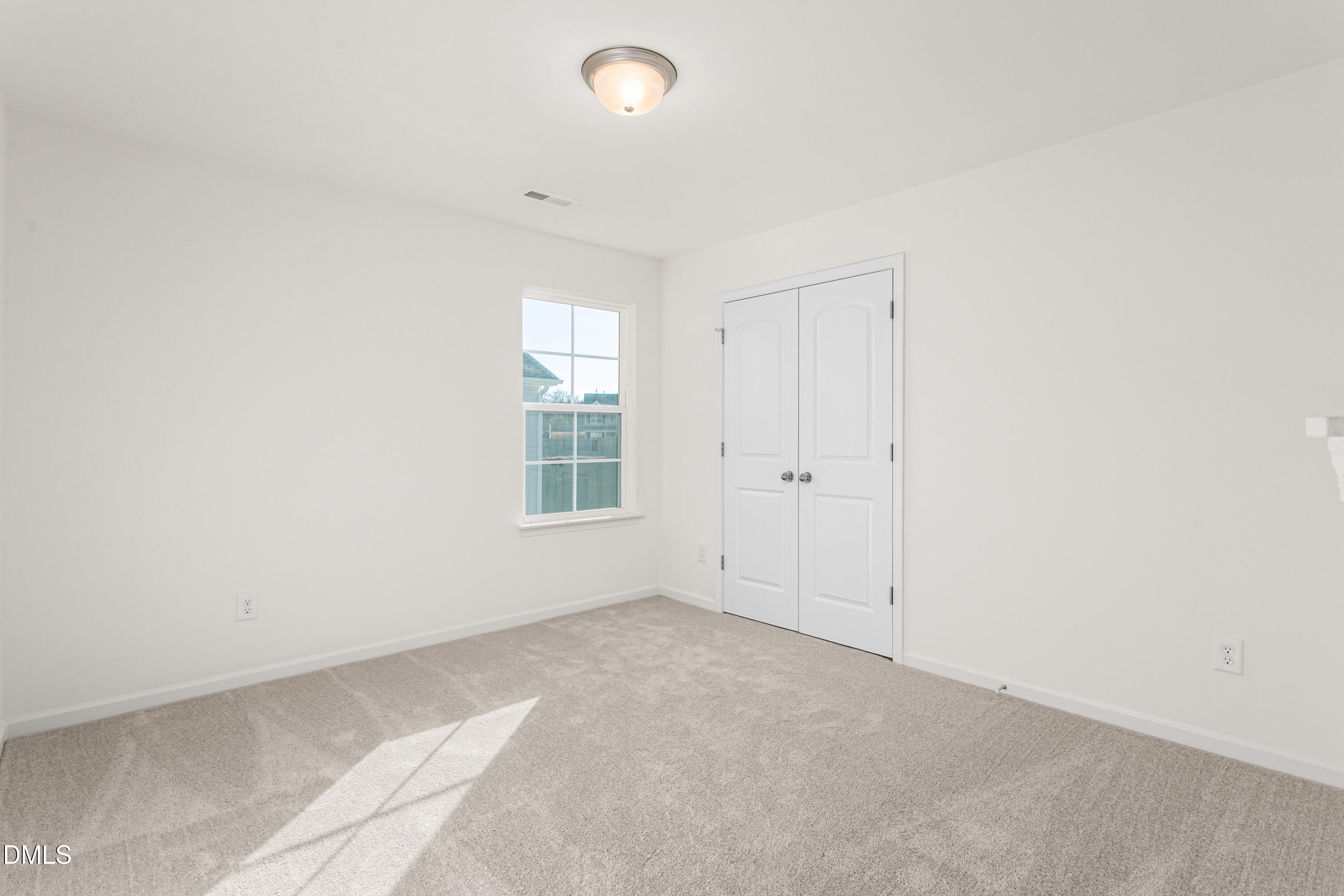 1061 Thicket Drive 356 Property Photo 14