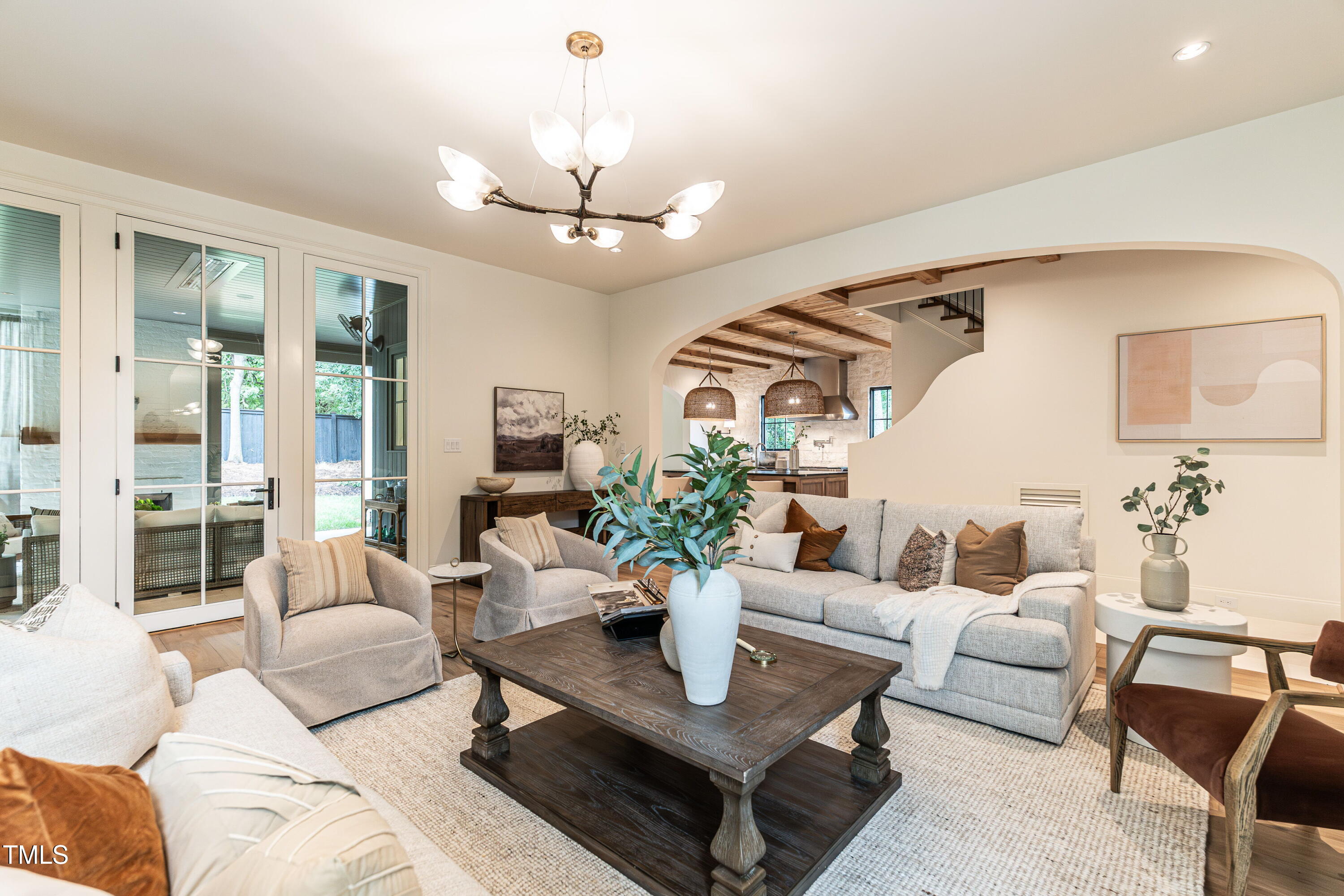 1222 Duplin Road Property Photo 4