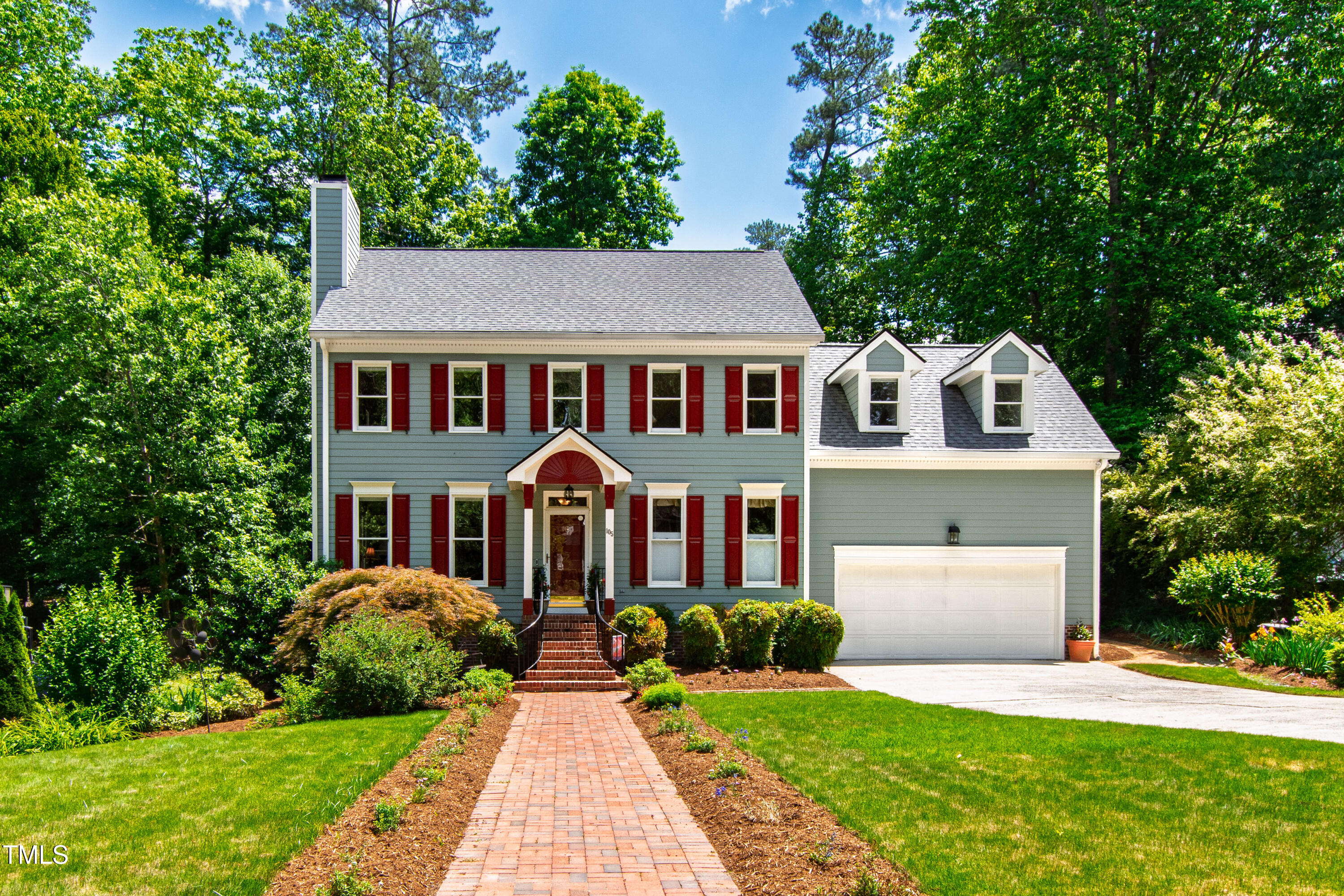 105 Juniper Court Property Photo