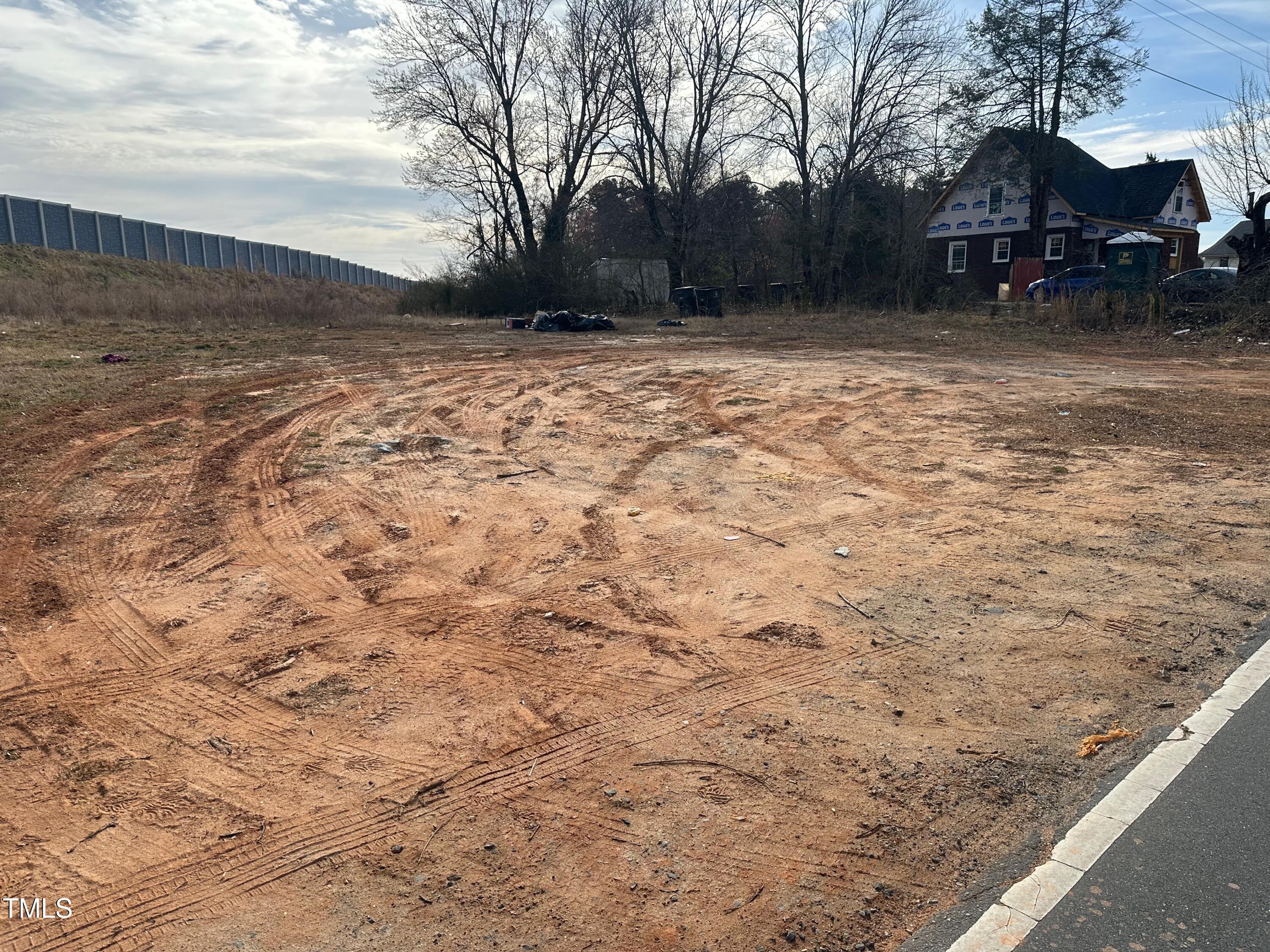 4513 Northampton Drive Property Photo 1