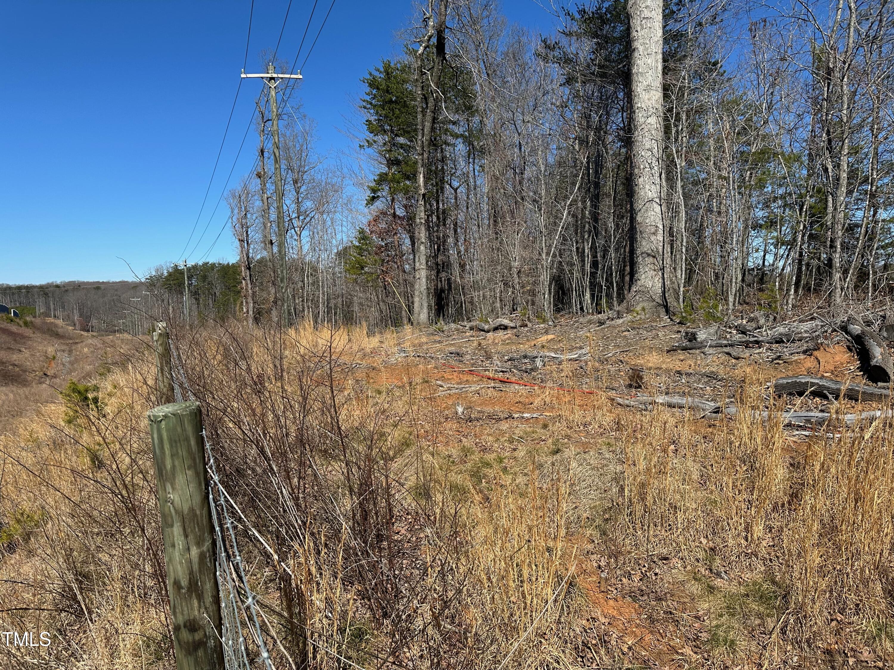 765 Robbins Perch Trail Property Photo 1