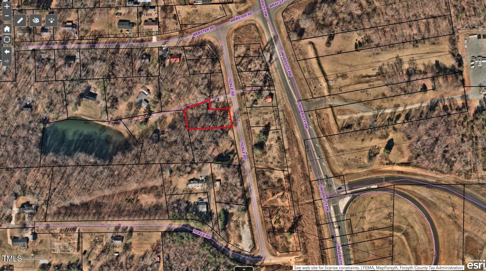 00 University Parkway Property Photo 10