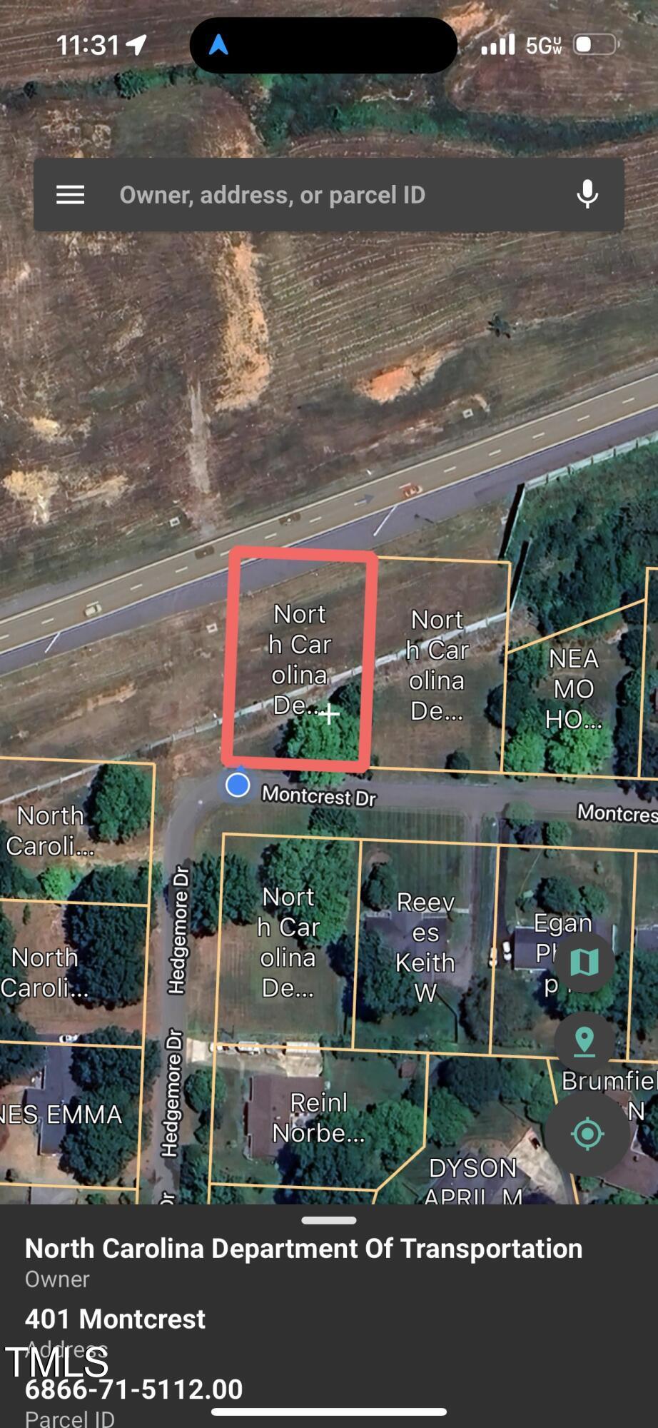 401 Montcrest Drive Property Photo 5