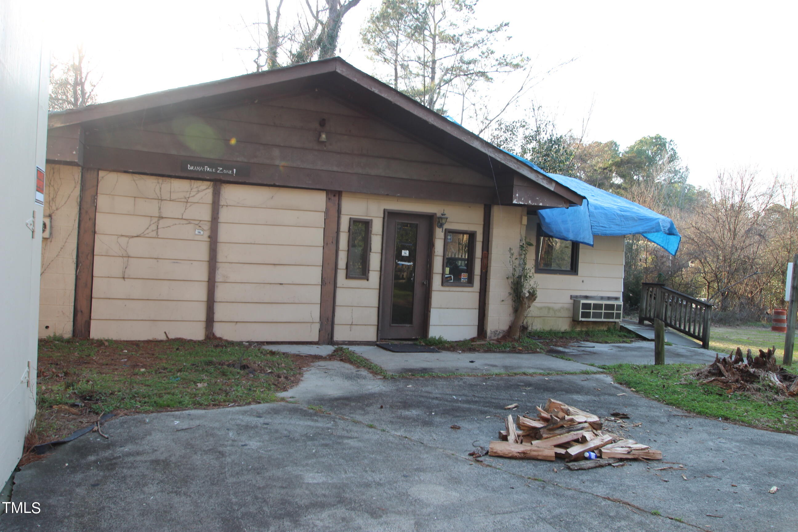 4 Bolin Heights Property Photo 4