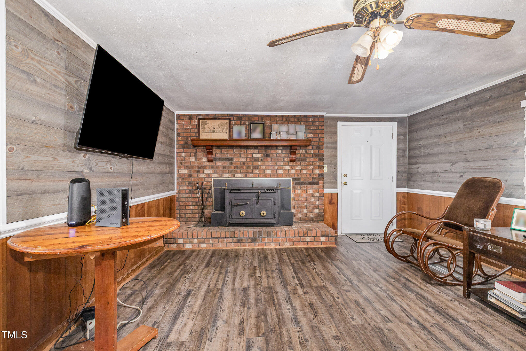 1169 Clayhole Road Property Photo 7