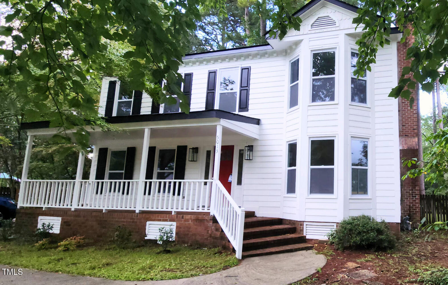 5013 Brassfield Drive Property Photo