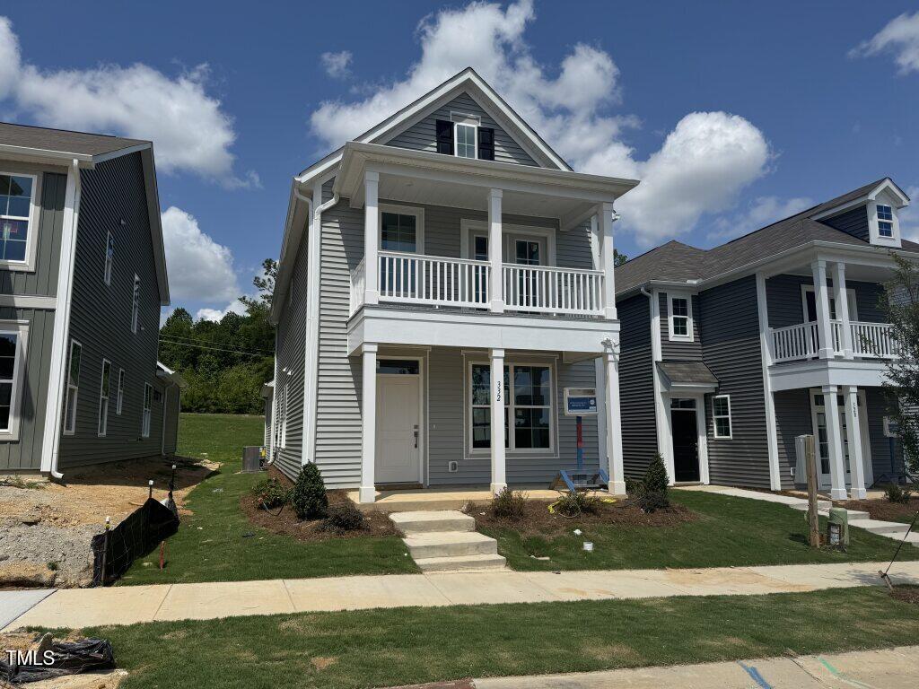 332 White Oak Garden Way # 221 Property Photo 1