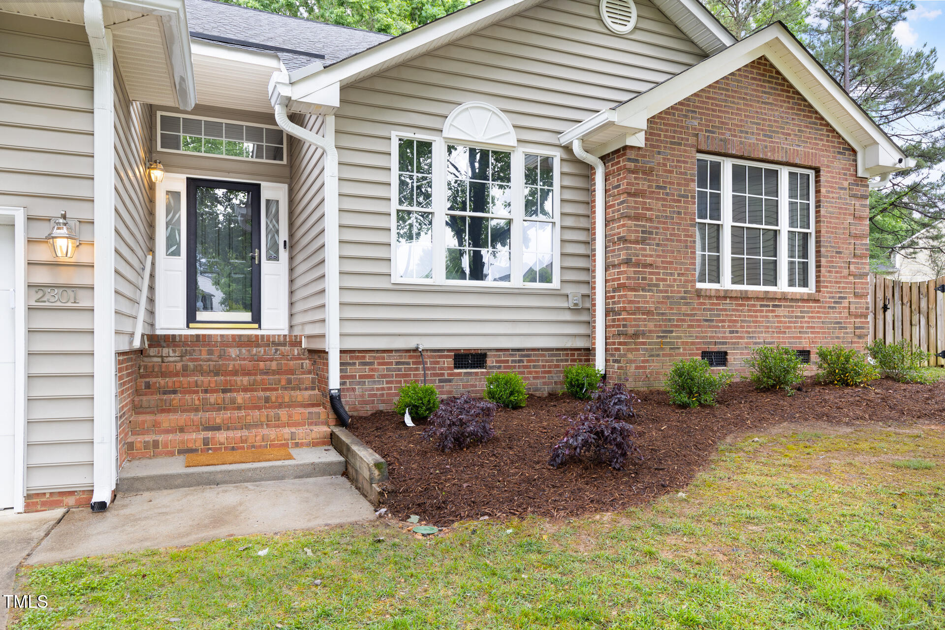 2301 Bolingbrook Lane Property Photo