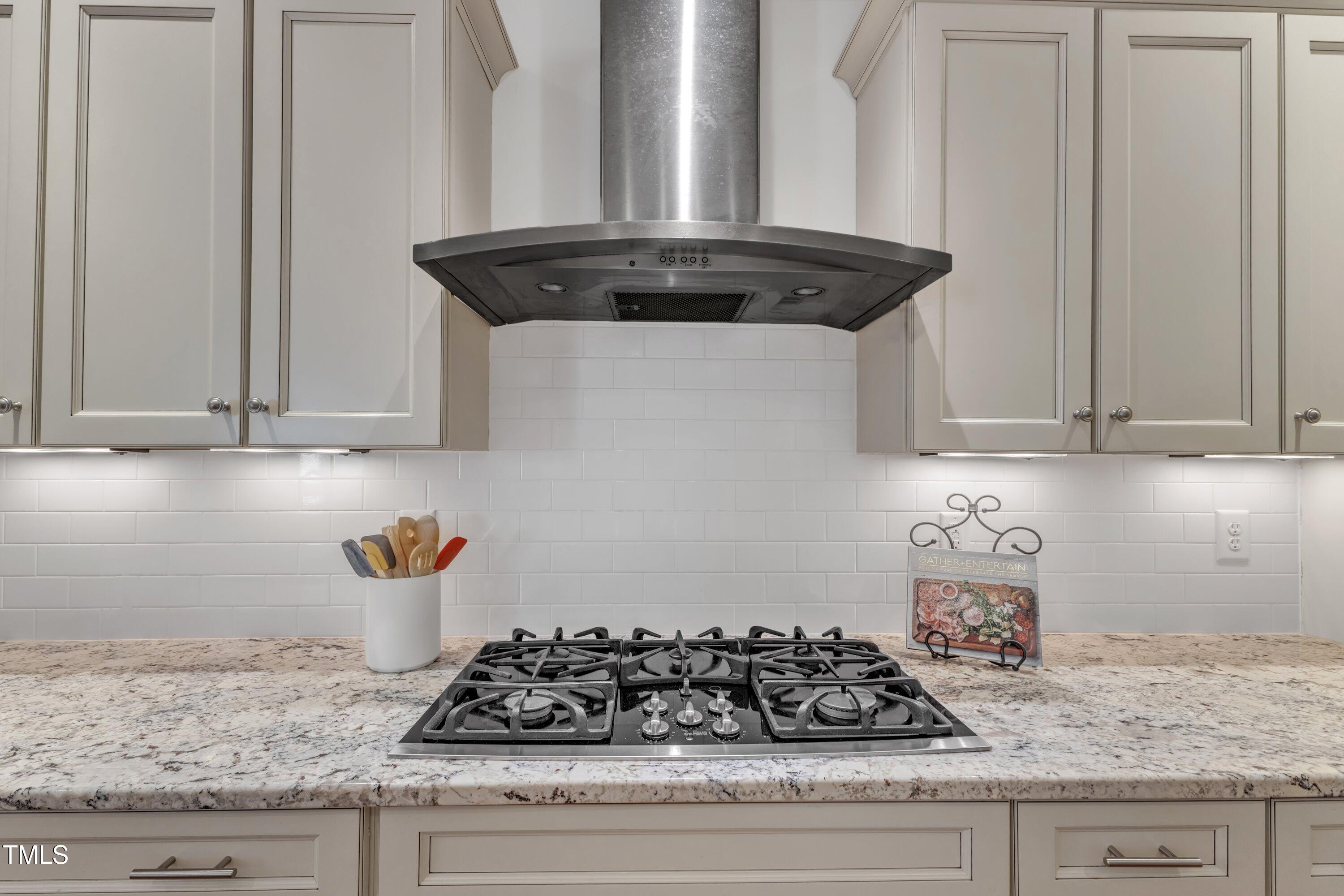 644 Angelica Circle Property Photo 13