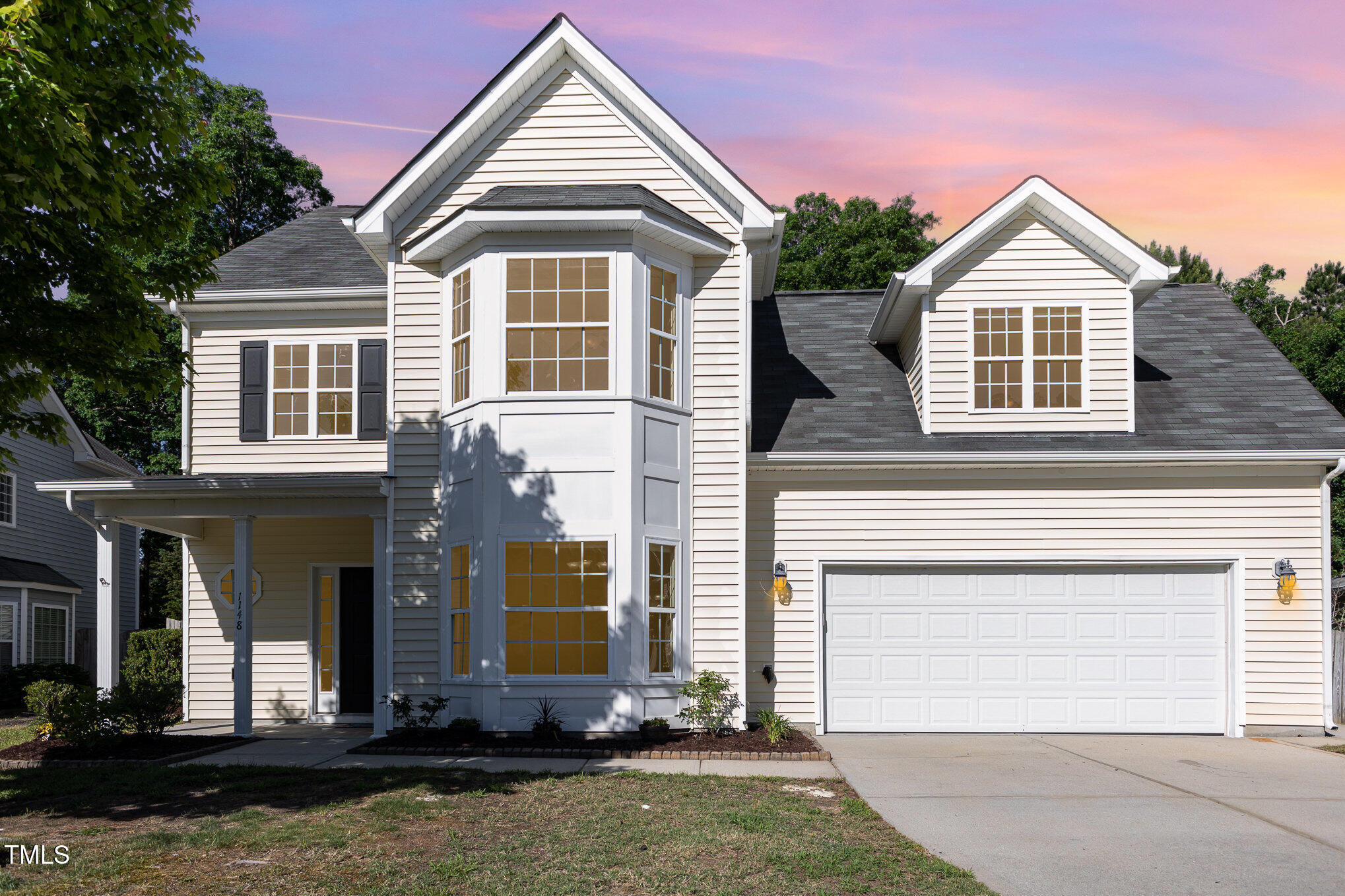 1148 Dexter Ridge Drive Property Photo 2