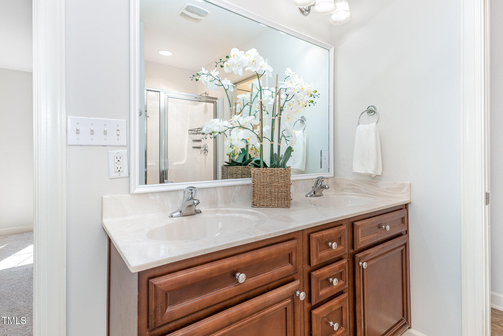 1148 Dexter Ridge Drive Property Photo 10