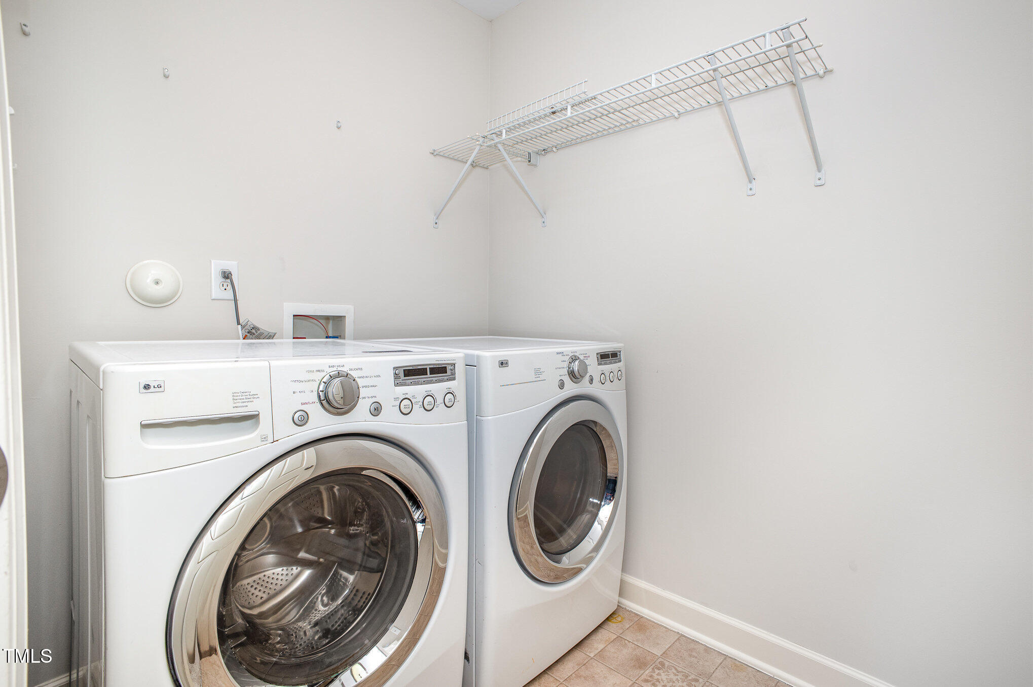 1148 Dexter Ridge Drive Property Photo 17