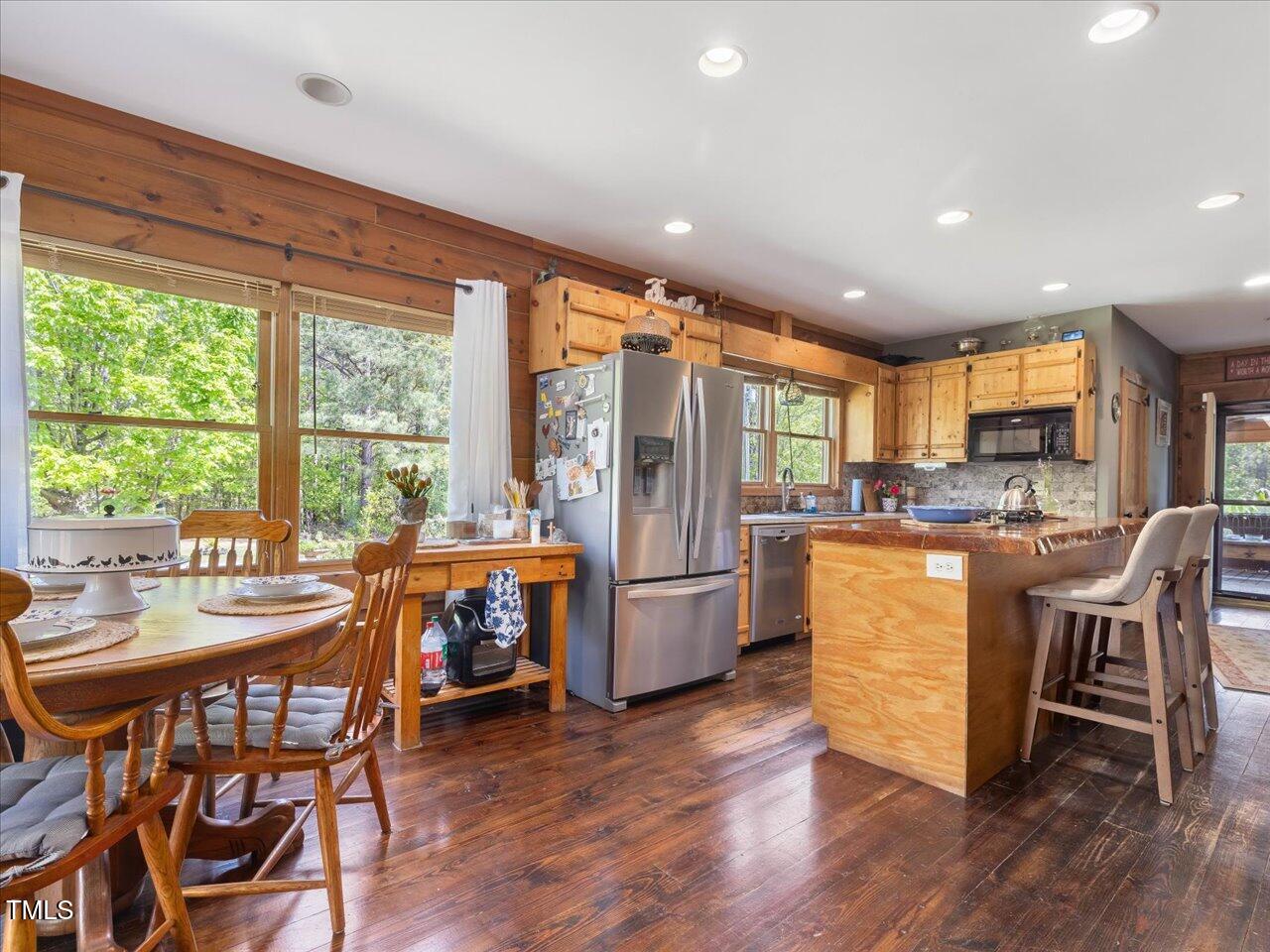 1656 Nc-42 Highway Property Photo 10