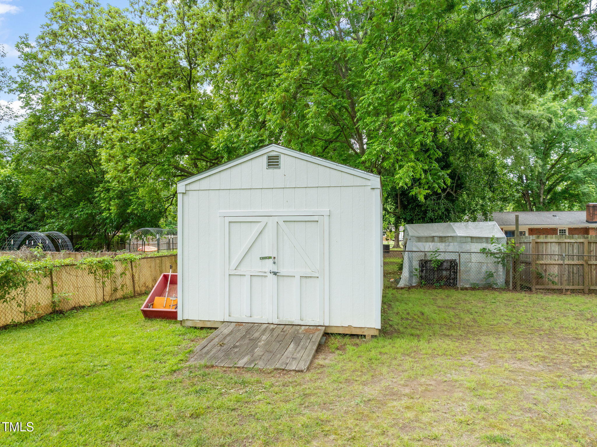 413 Winterlochen Road Property Photo 28