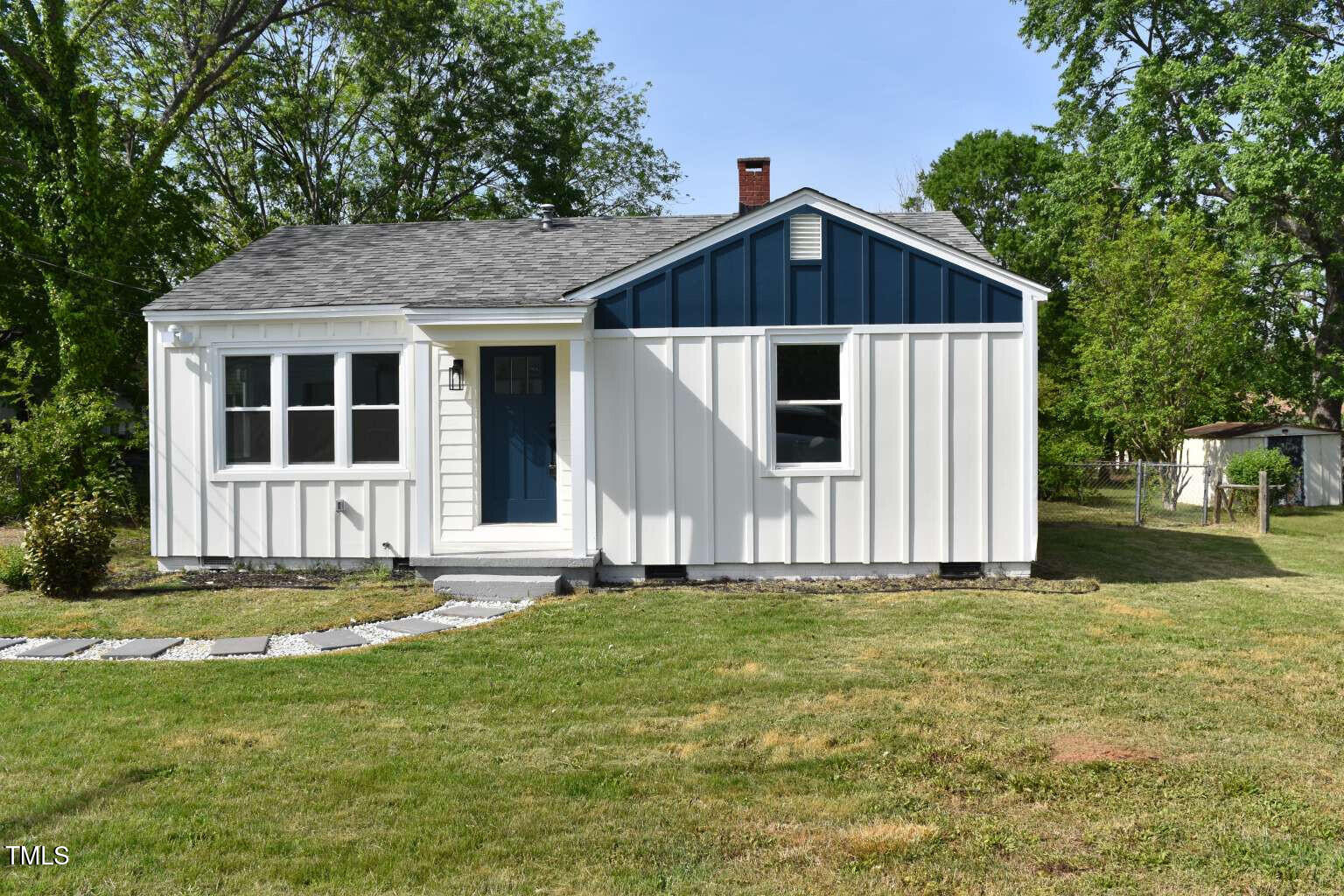 102 Allen Street Property Photo