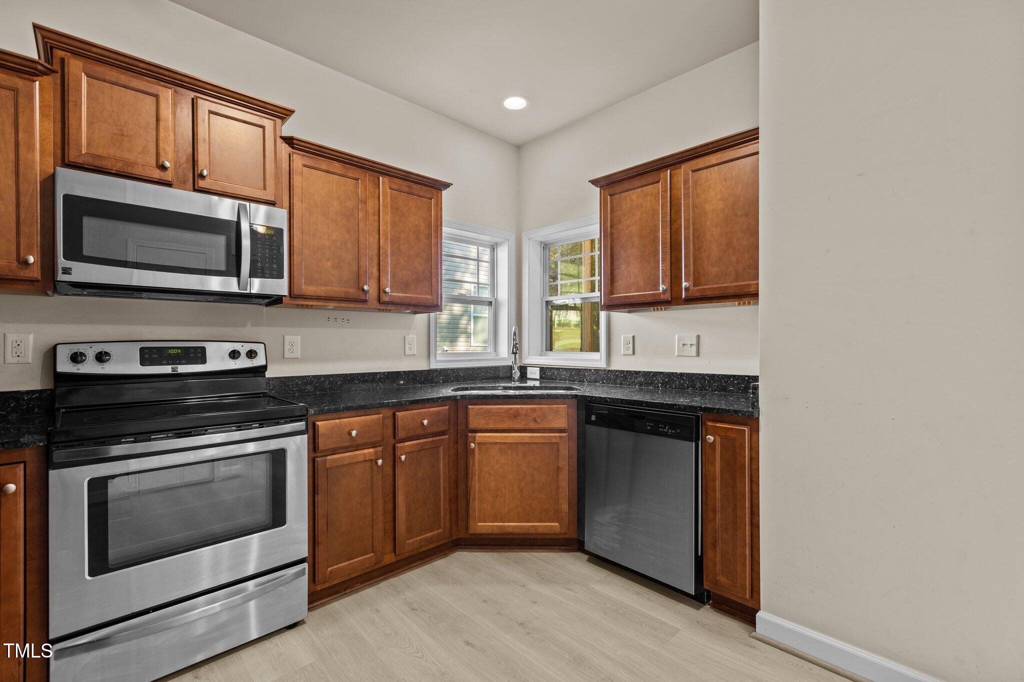 309 Coachman's Trail Property Photo 10